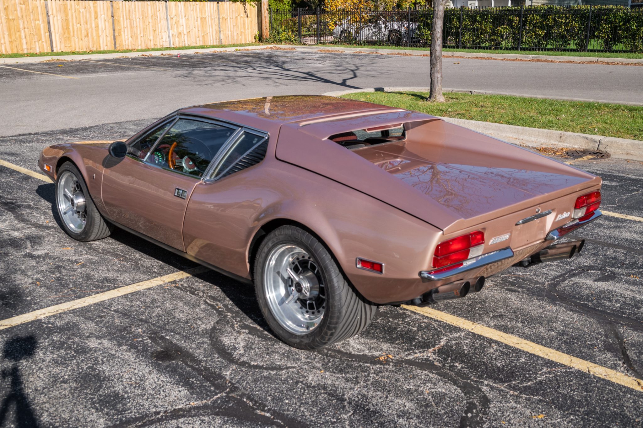 DeTomaso Pantera 