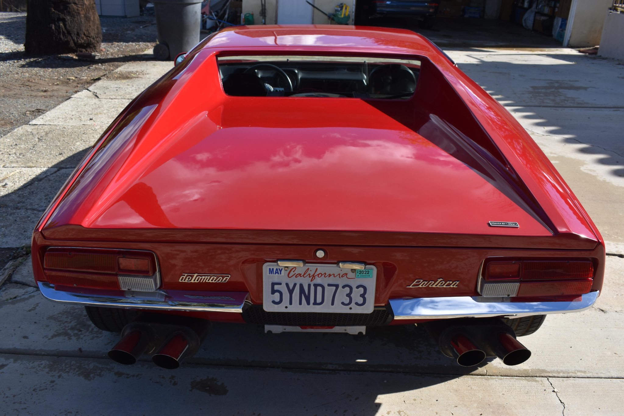 DeTomaso Pantera 