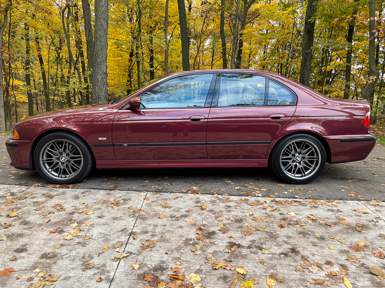 BMW E39 M5 