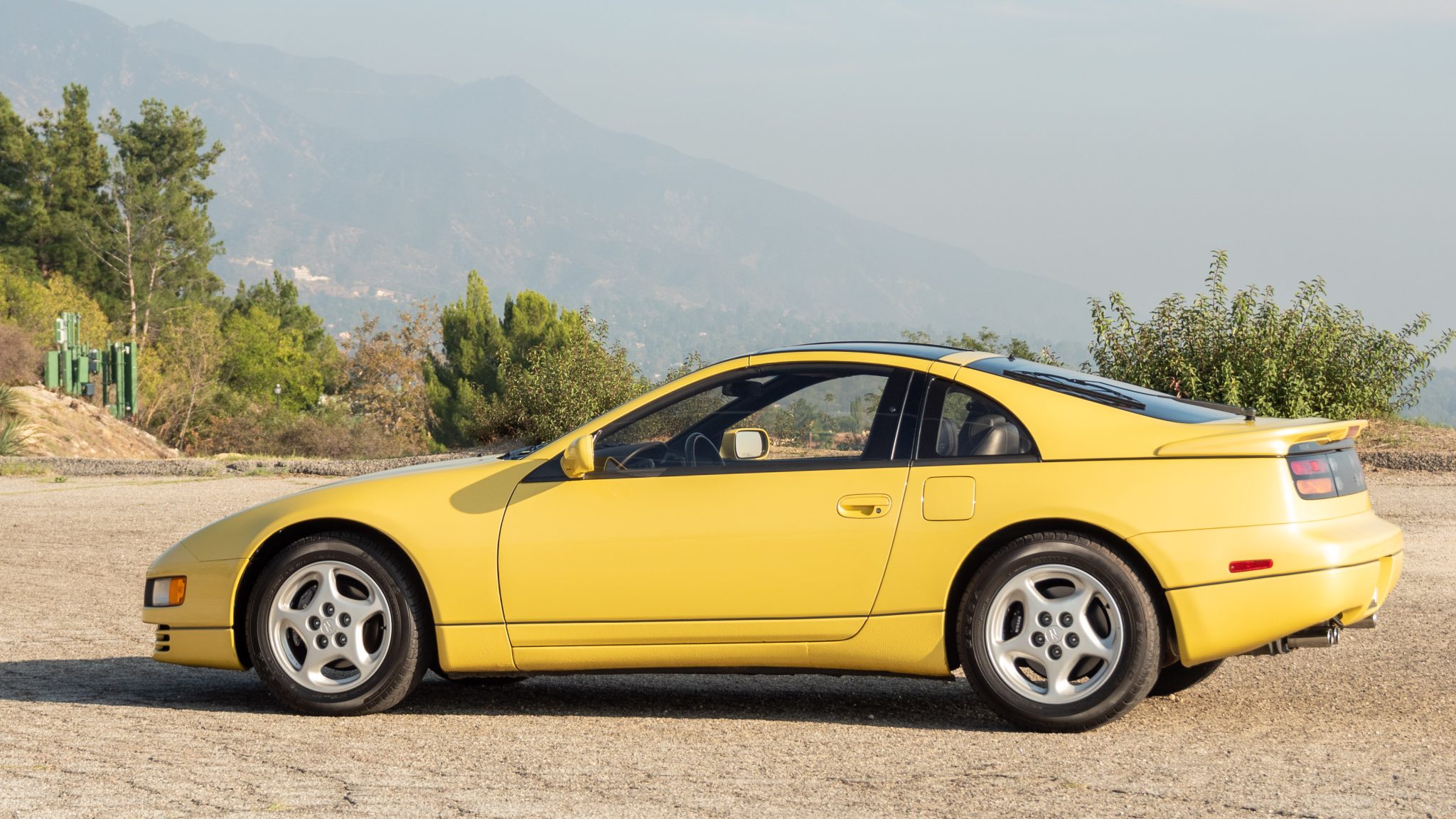 Nissan Z32 300ZX 