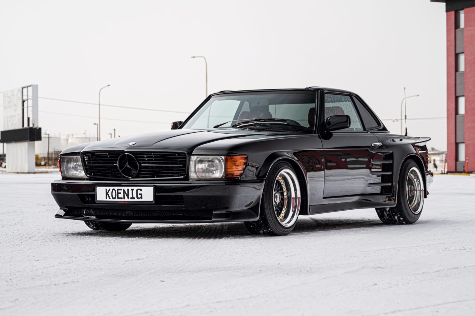 Mercedes-Benz R107 SL 