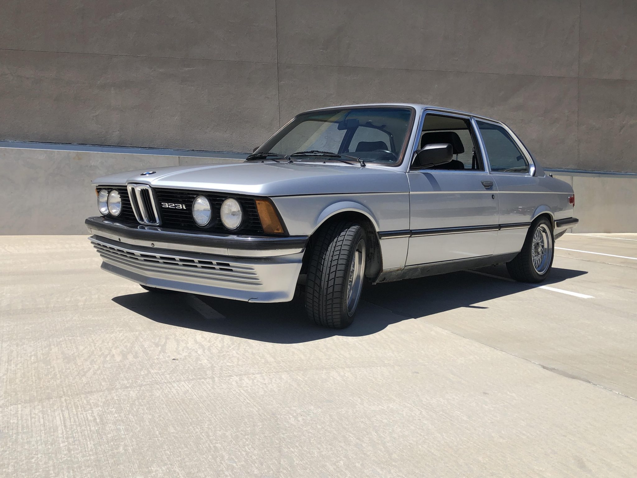 BMW E21 3-Series 