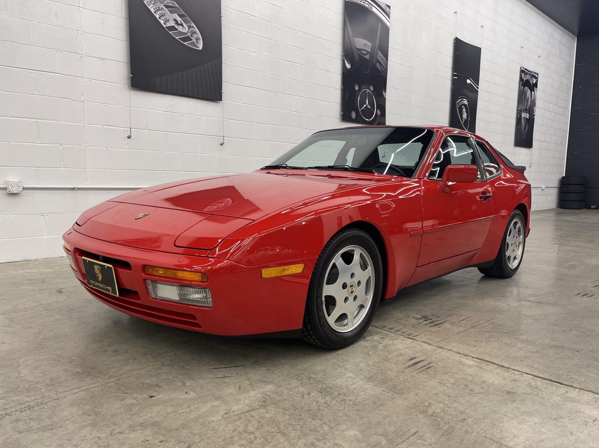 Porsche 944 Turbo 