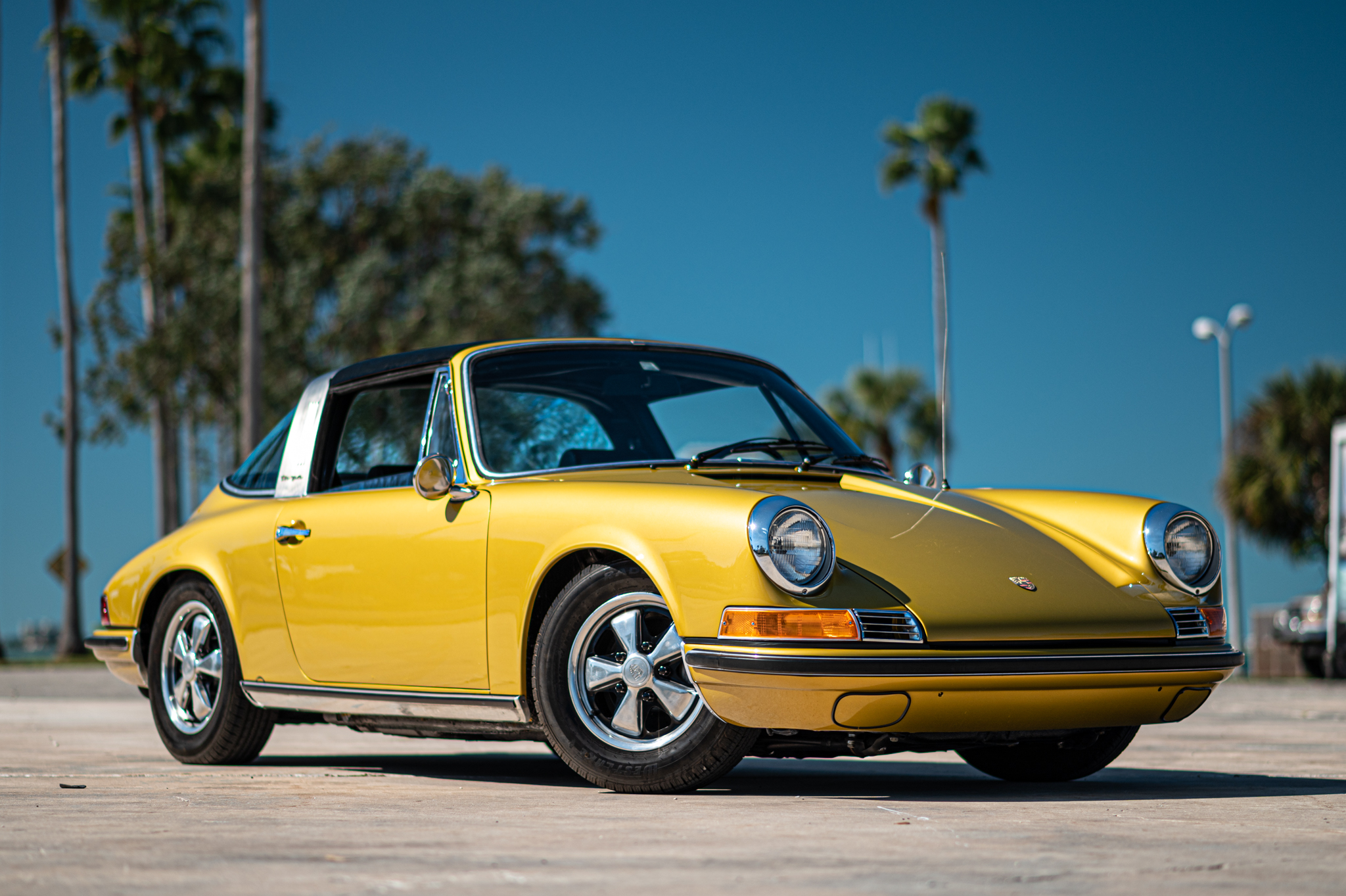 Porsche LWB 911E (1969-1973) 