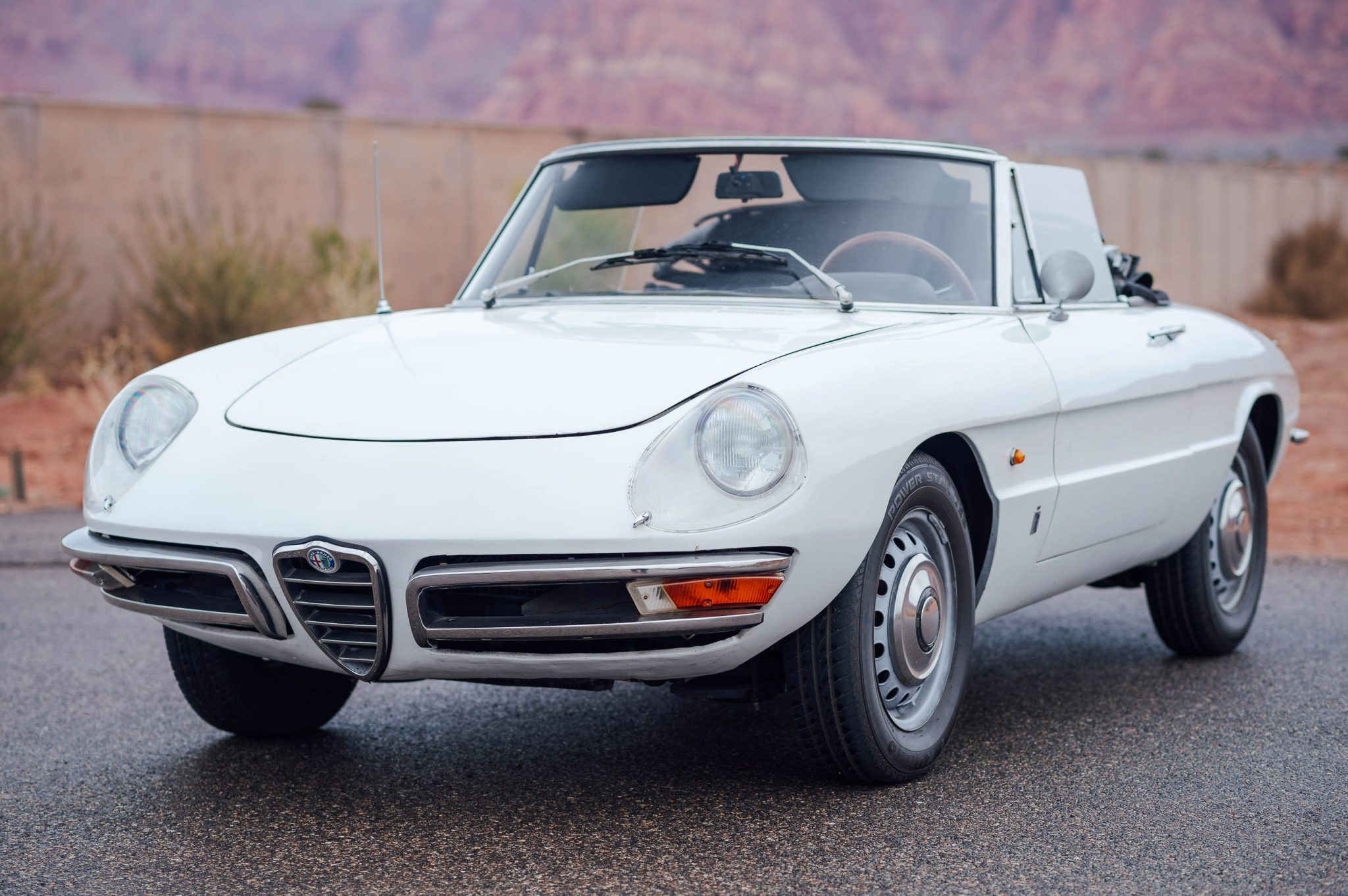 Alfa Romeo 105/115 Spider Series 1 