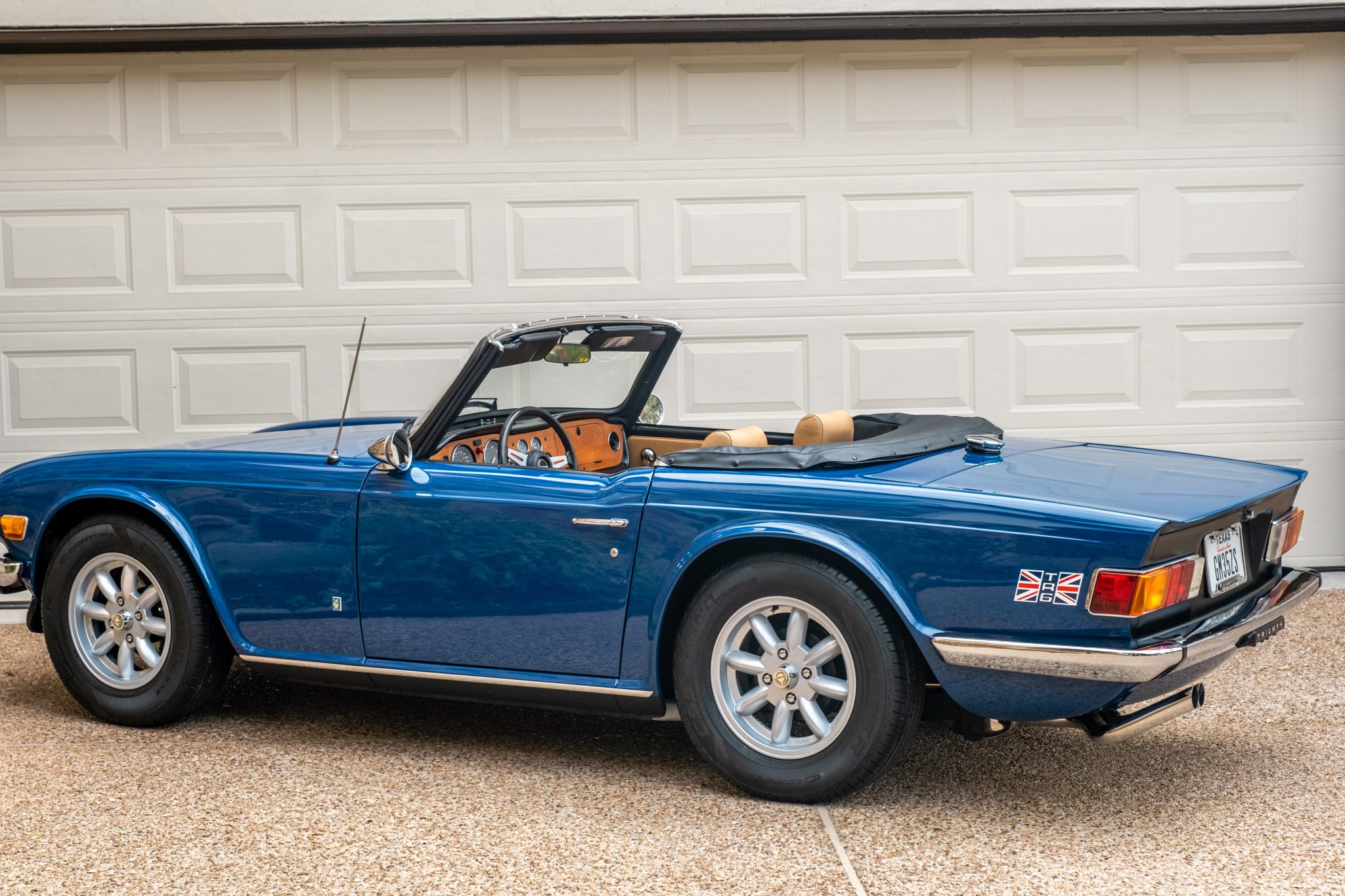 Triumph TR6 