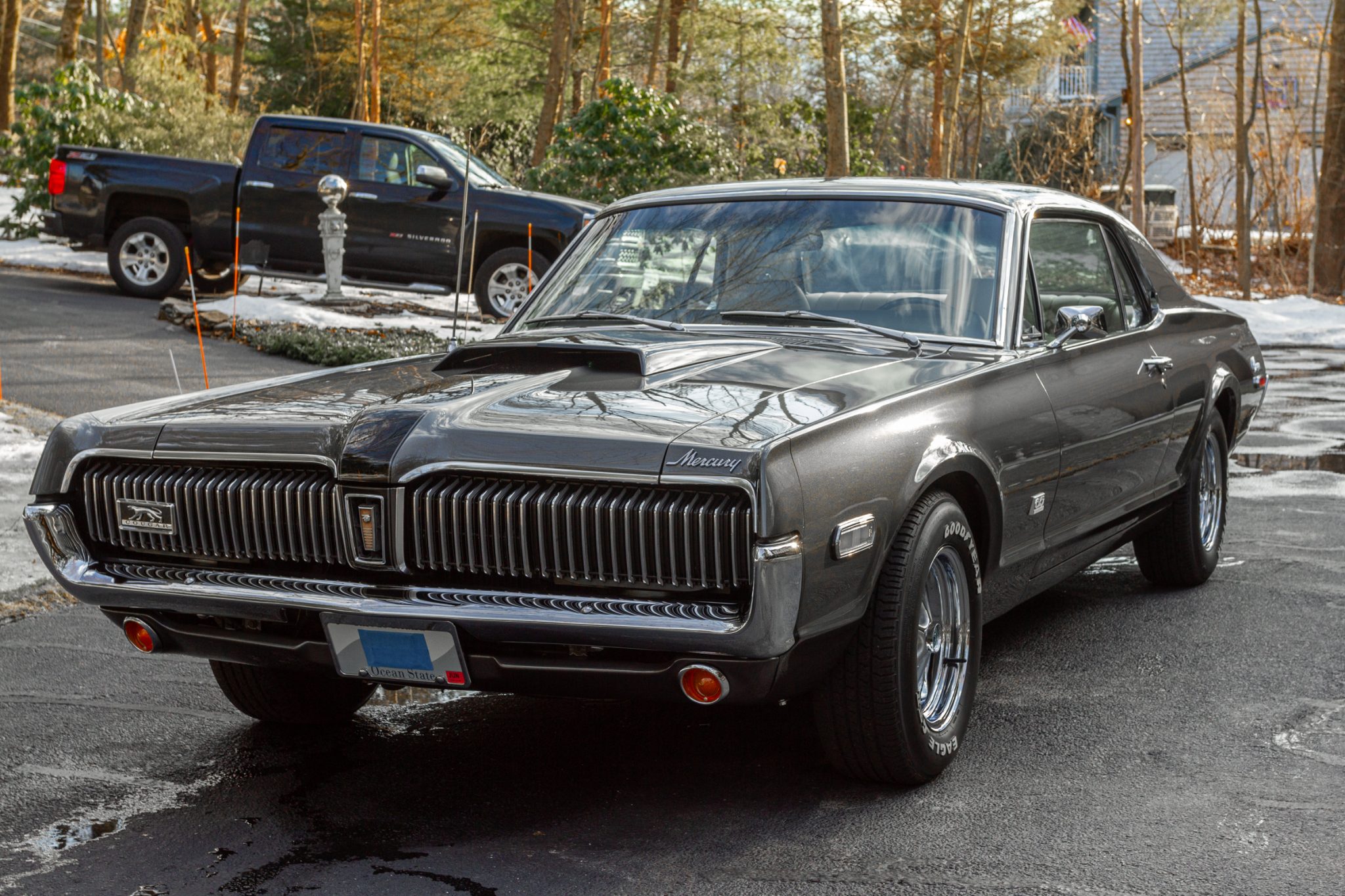 Mercury Cougar 