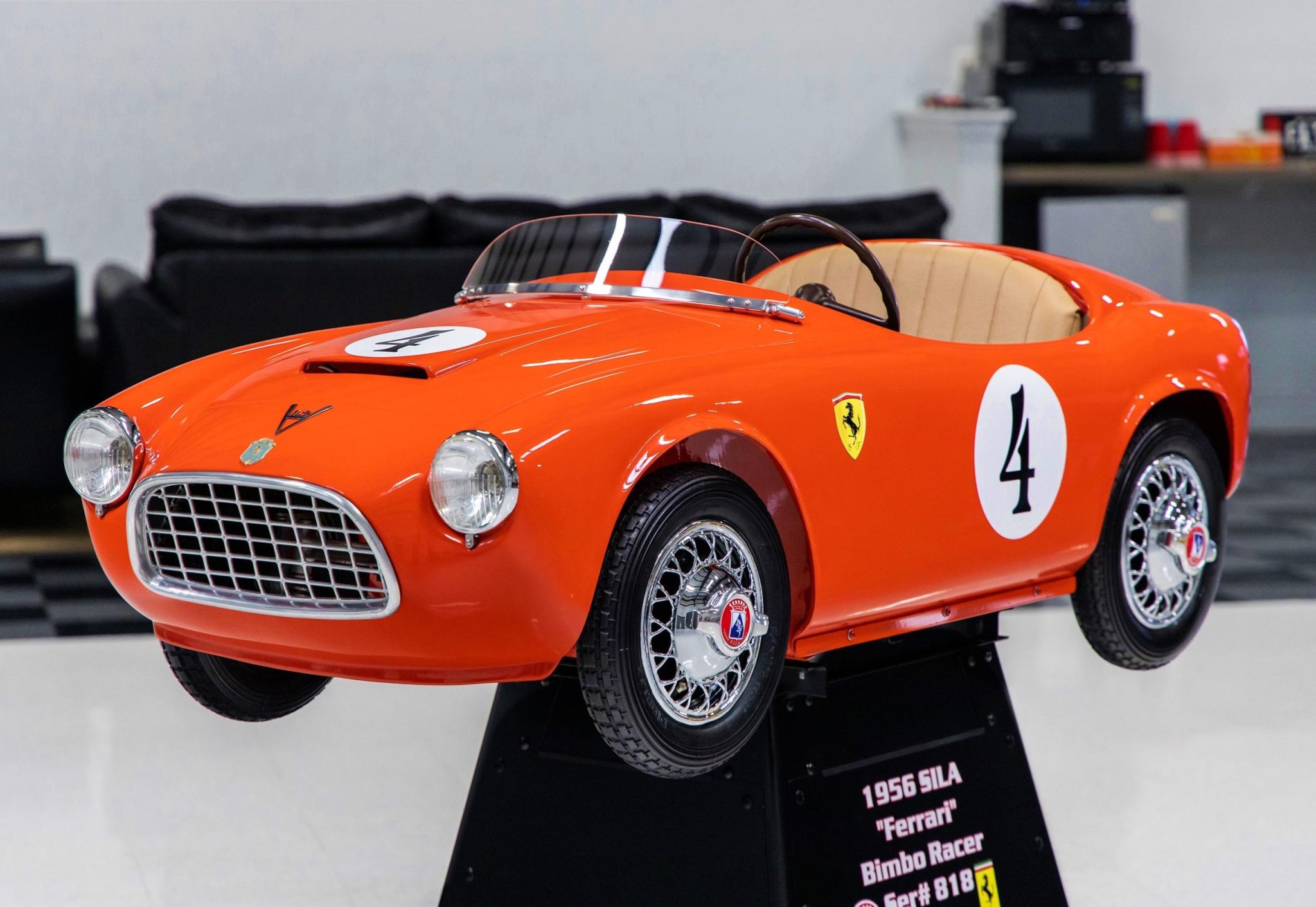 Parts and Automobilia – Mini Cars 