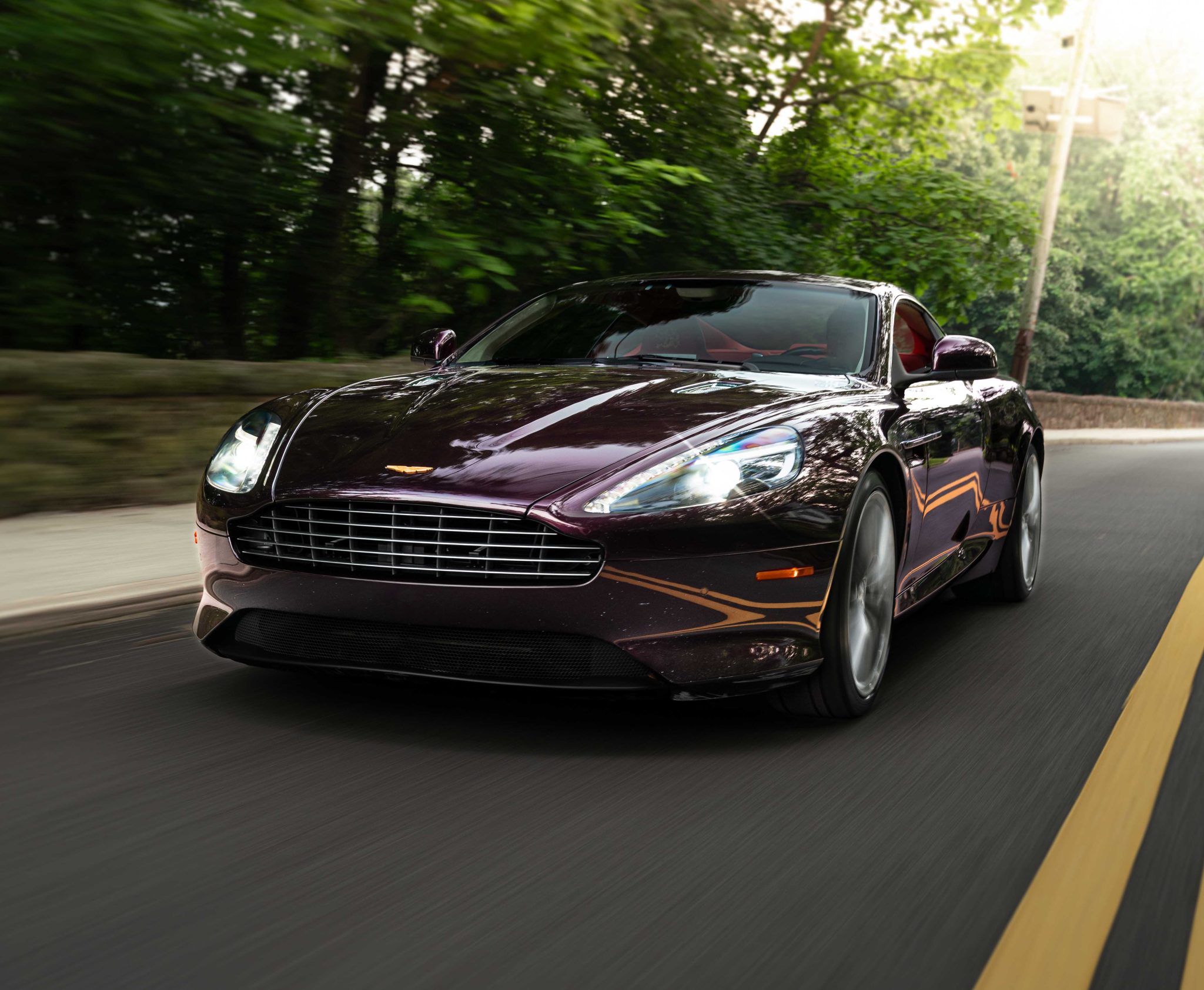 Aston Martin Virage (2012) 