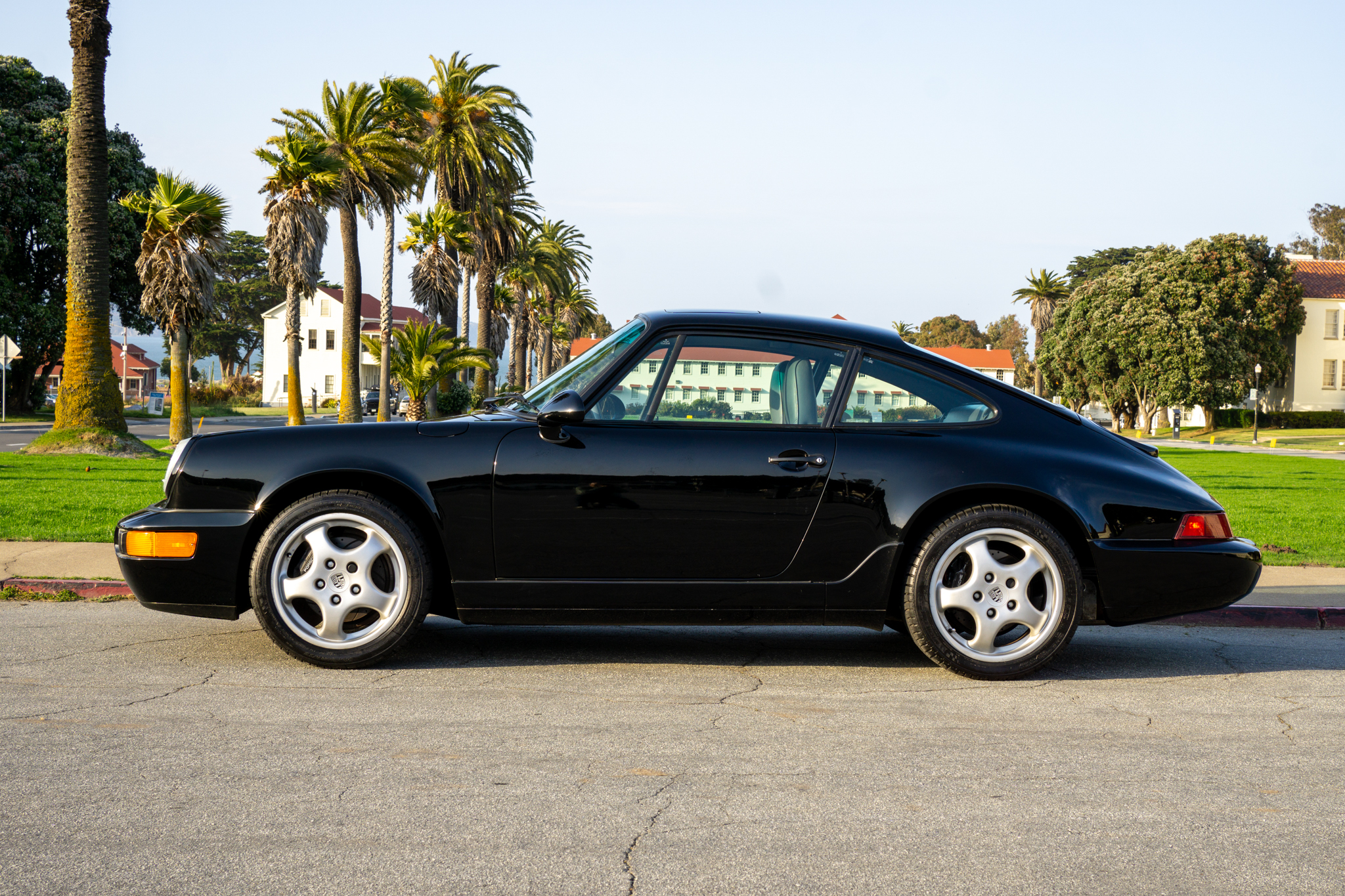 Porsche 964 911 (Non-Turbo) 