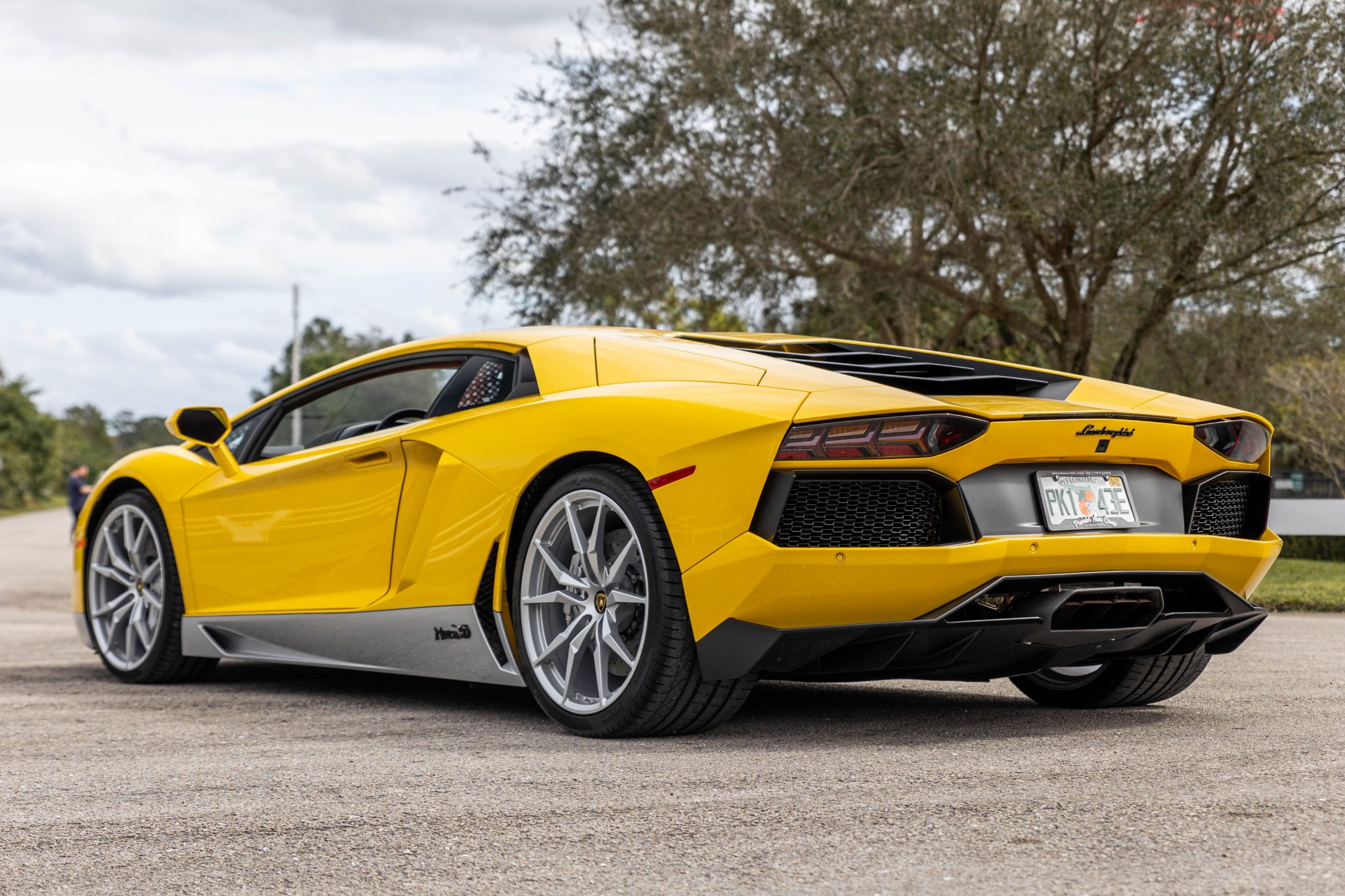 Lamborghini Aventador 