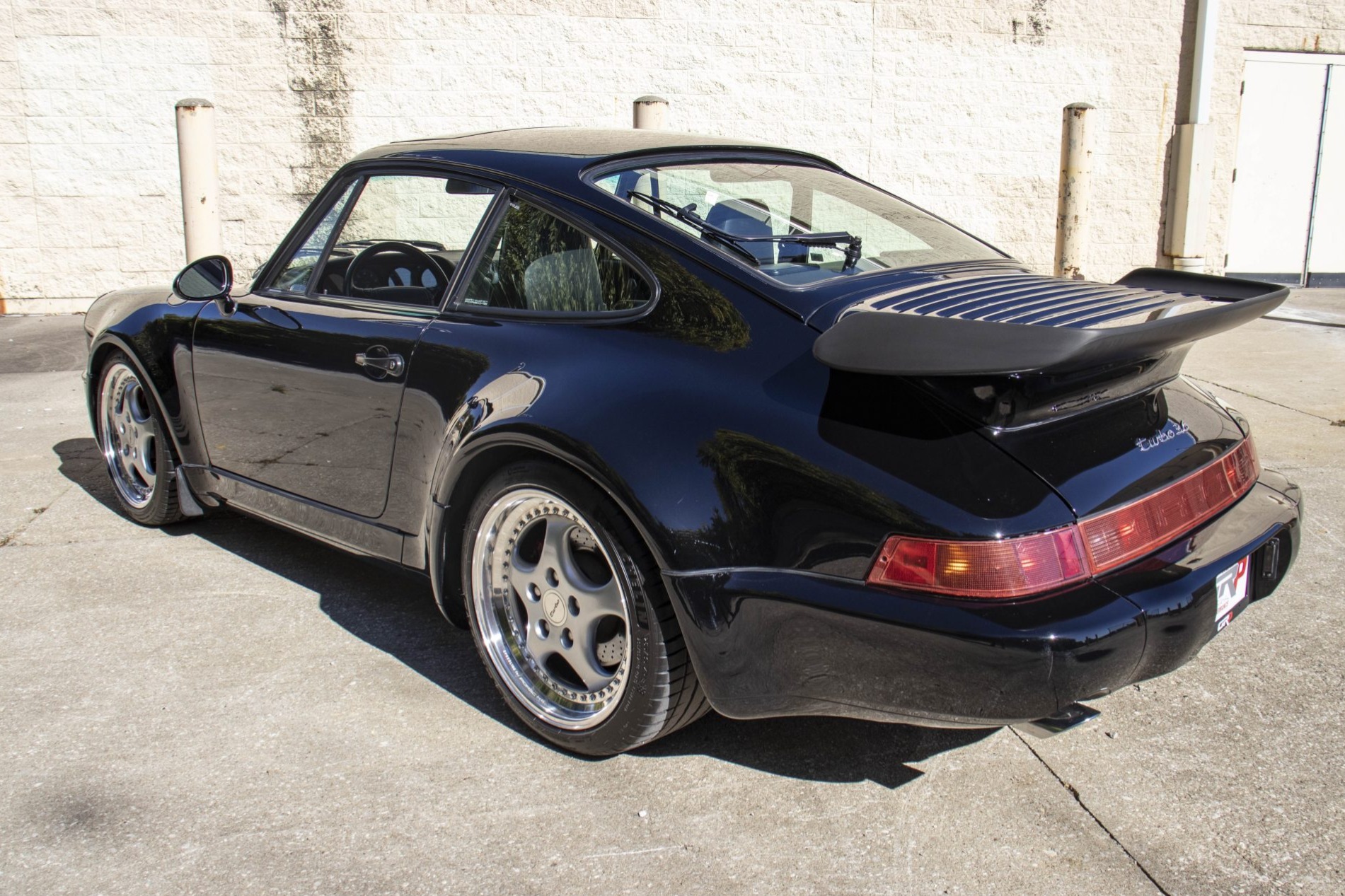 Porsche 964 Turbo 