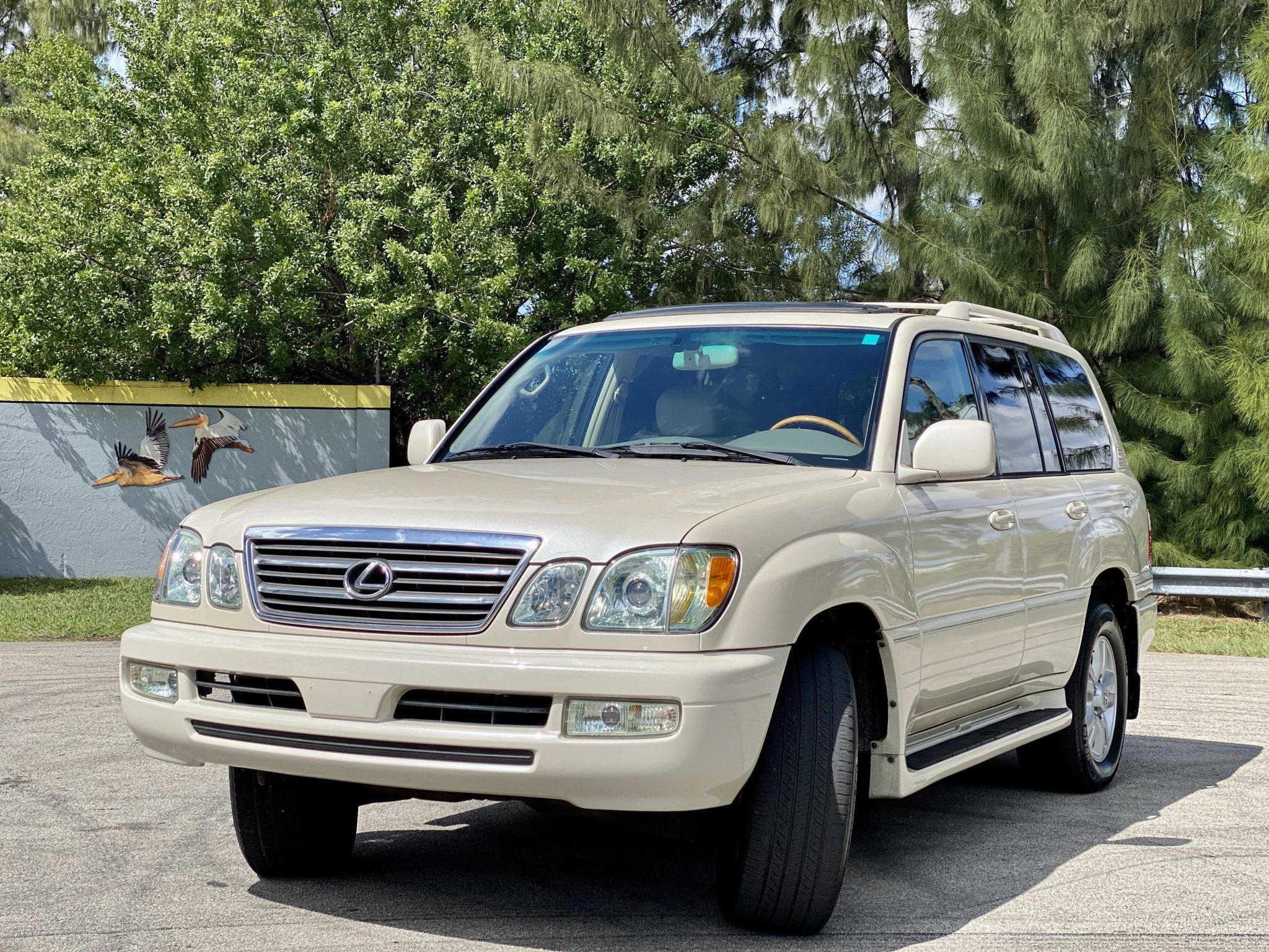 Lexus LX470 