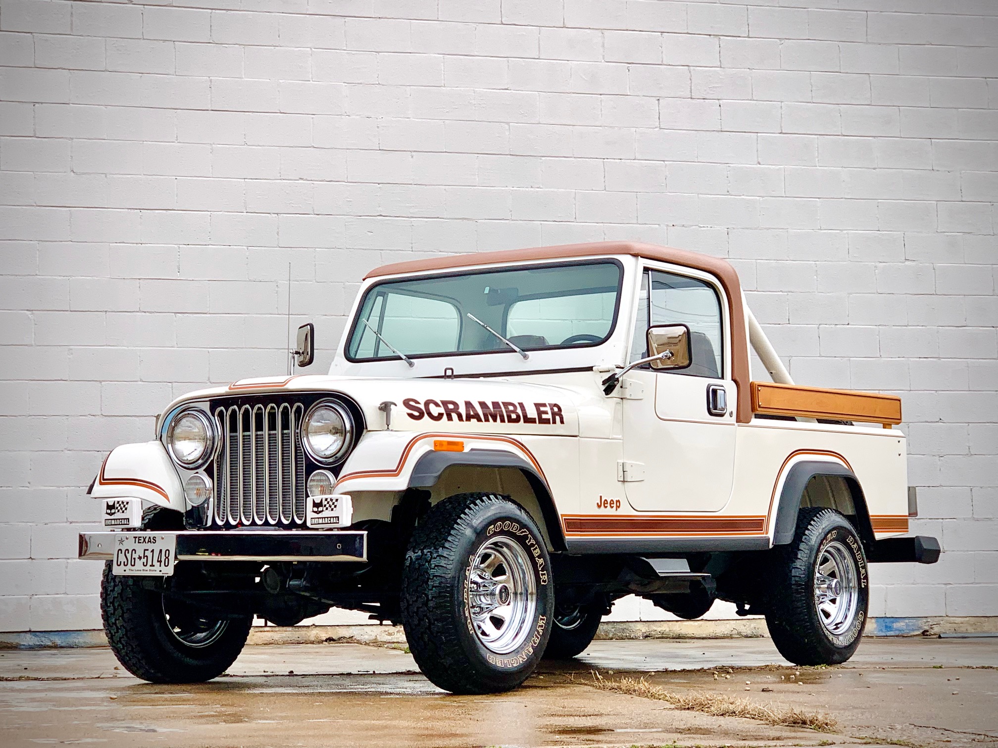 Jeep CJ-8 