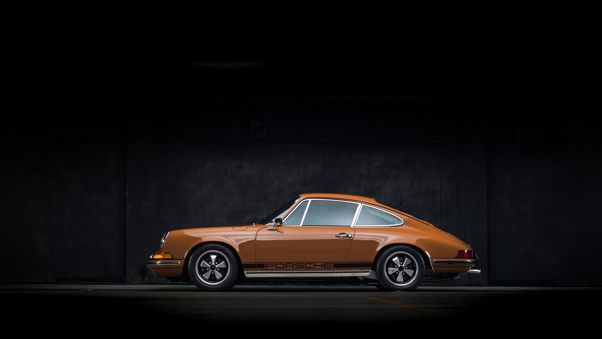 Porsche LWB 911T (1969-1973) 
