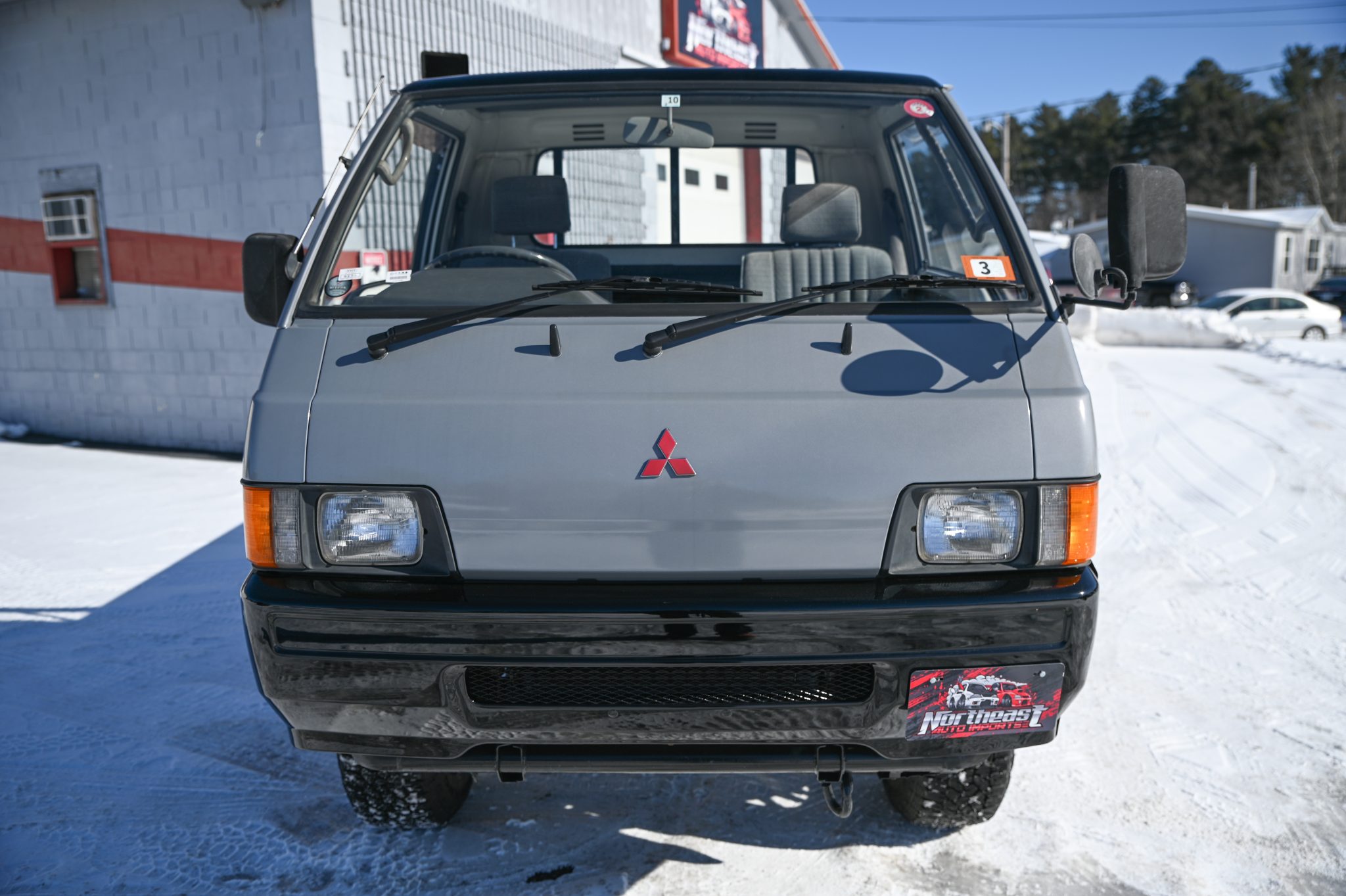 Mitsubishi Delica 