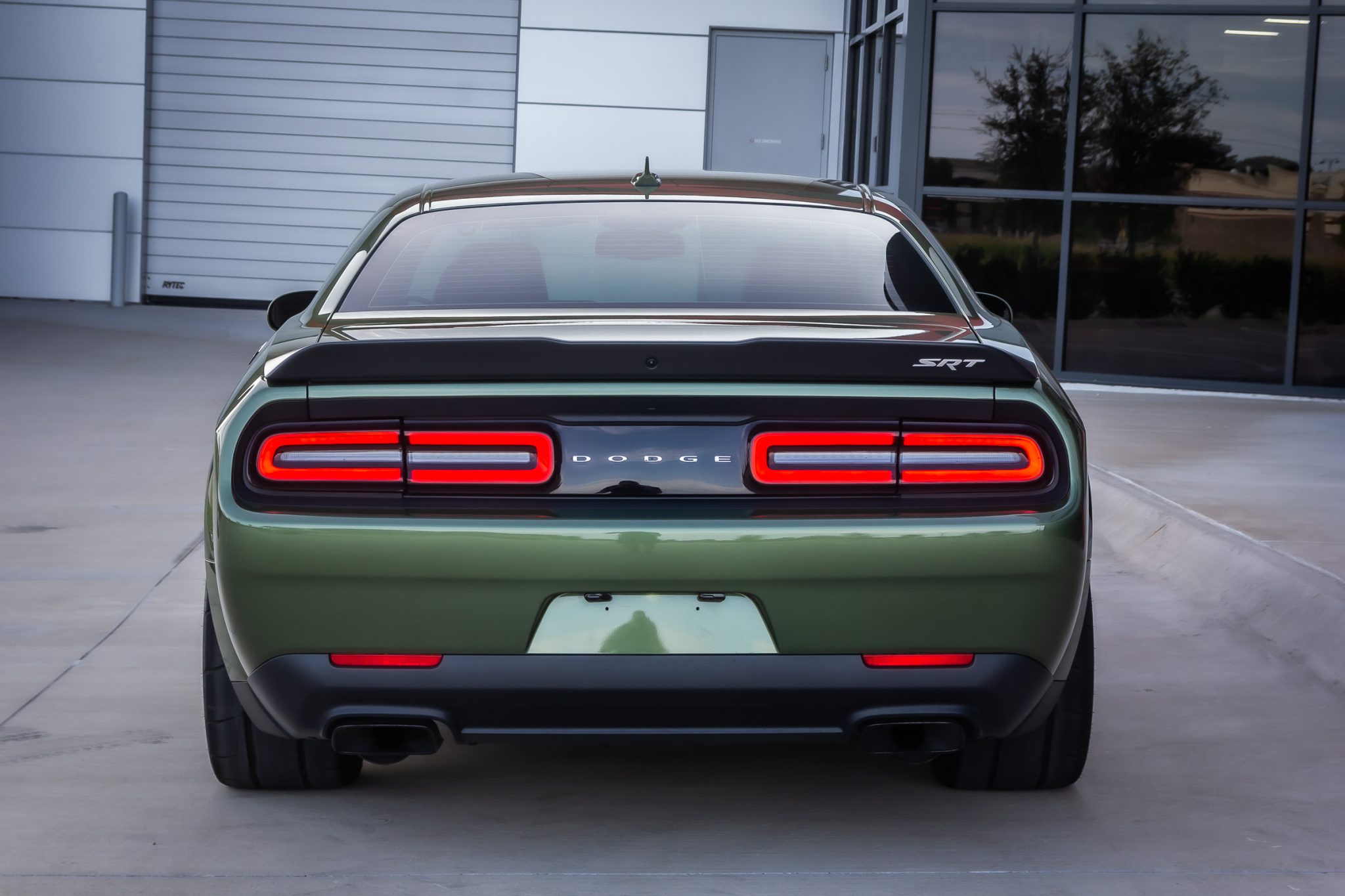 Dodge Challenger SRT Demon & Super Stock 