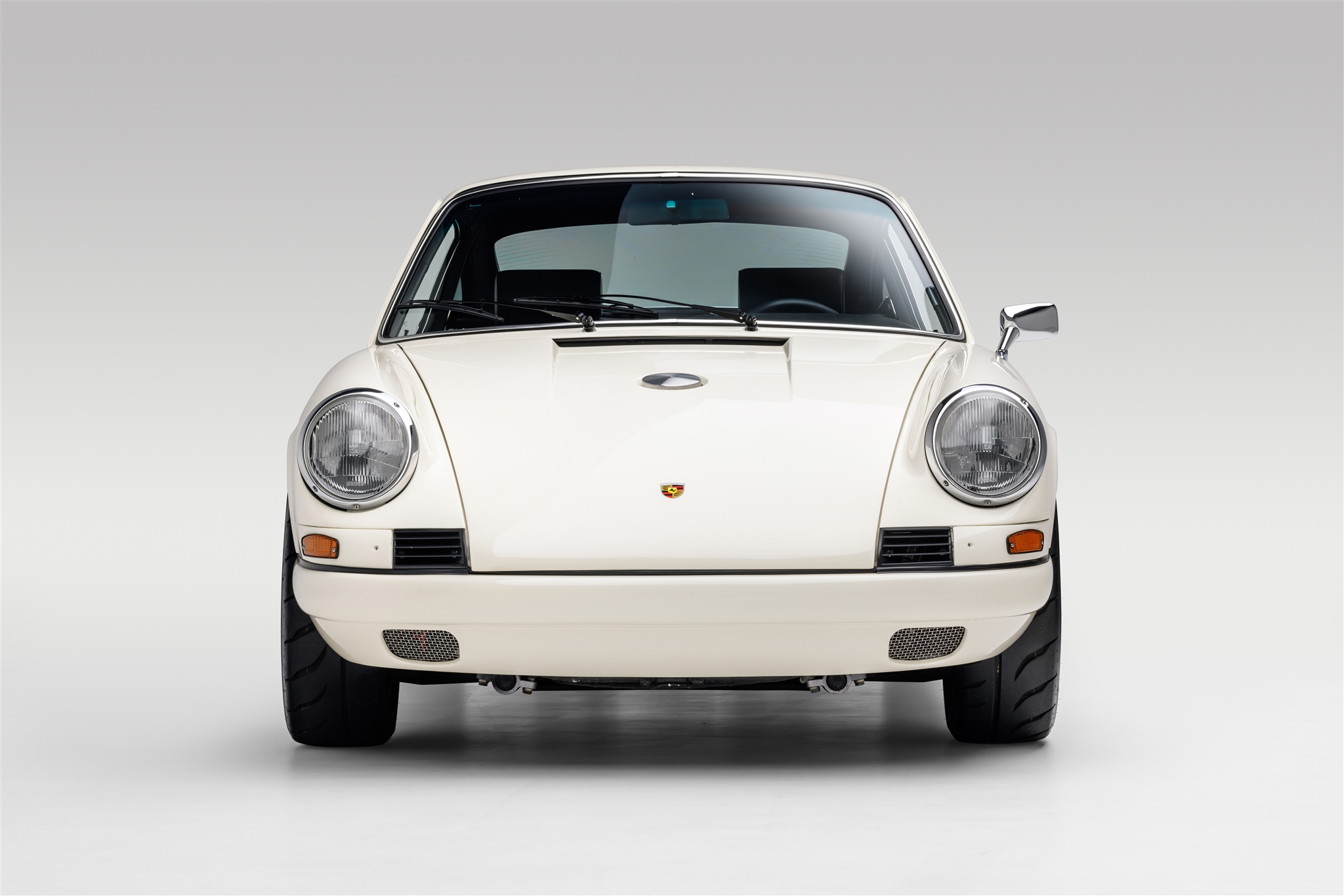 Porsche LWB 911T (1969-1973) 