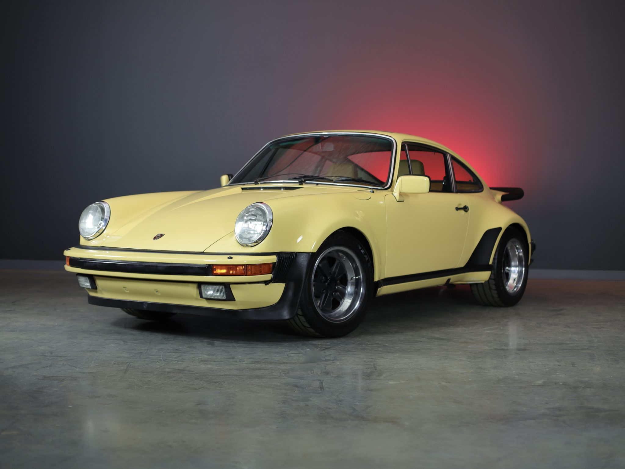 Porsche 911 1974-1977 
