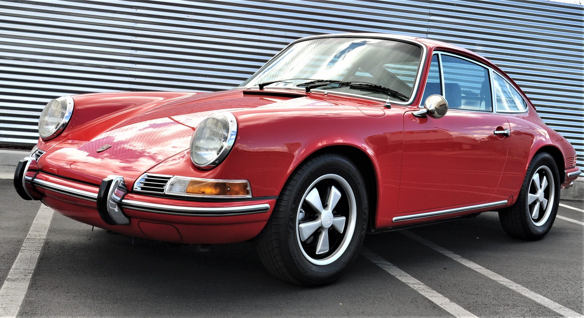 Porsche LWB 911T (1969-1973) 