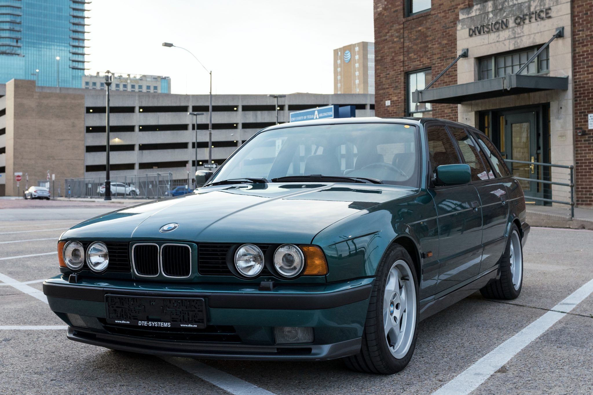 BMW E34 M5 