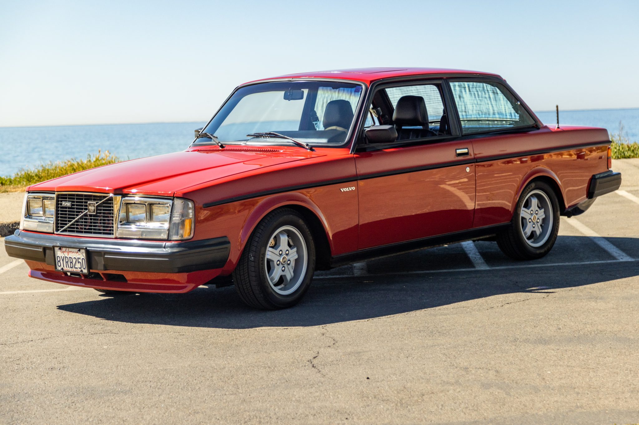 Volvo 240 
