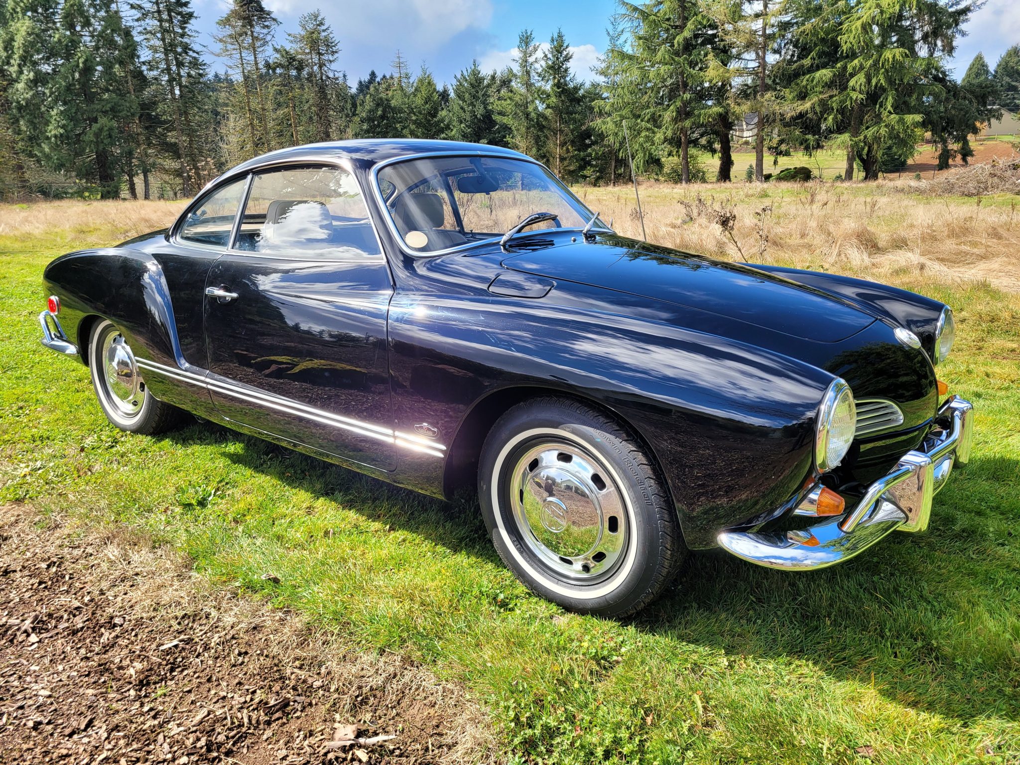 Volkswagen Karmann Ghia 