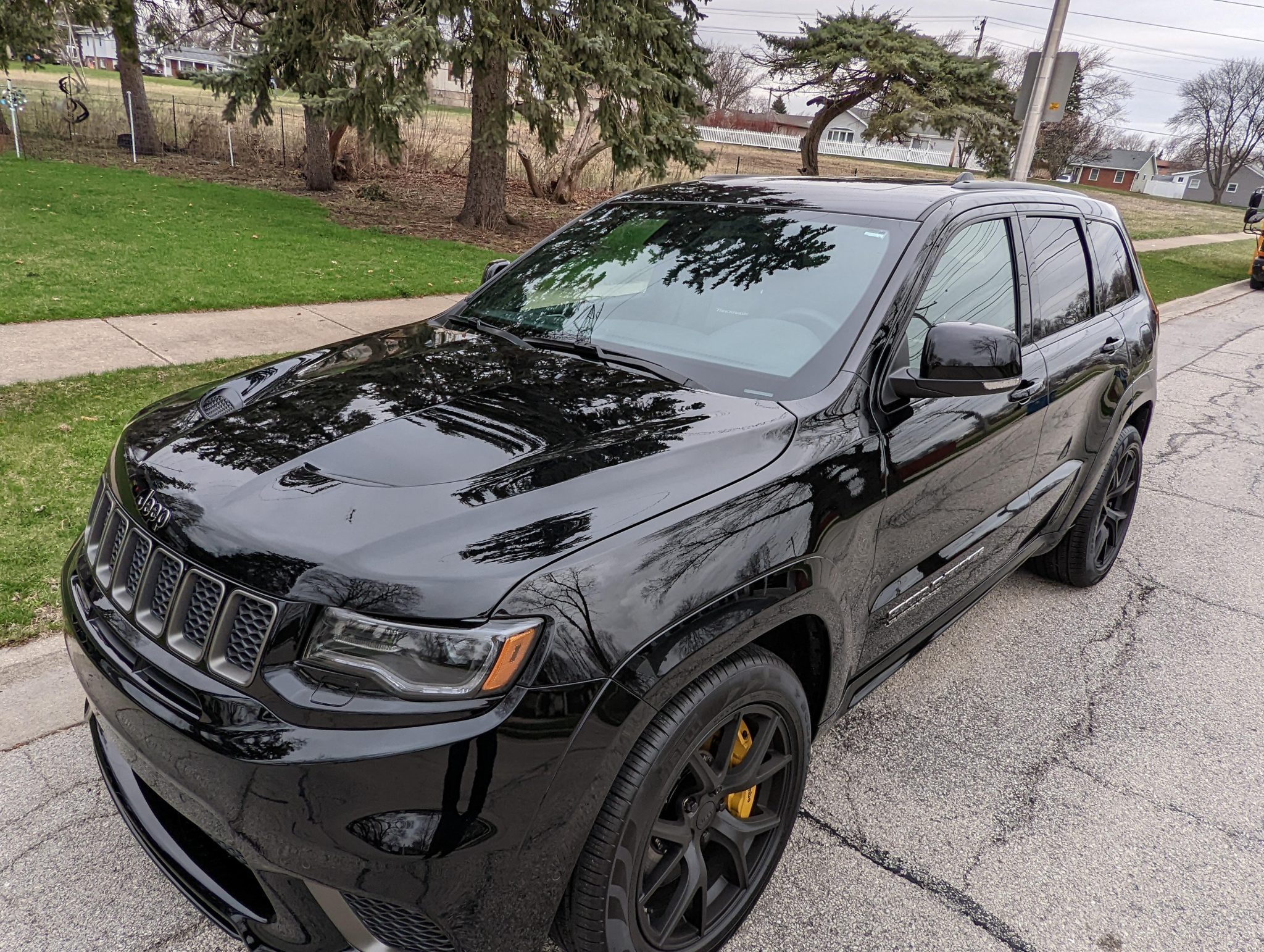 Jeep WK2 Grand Cherokee 