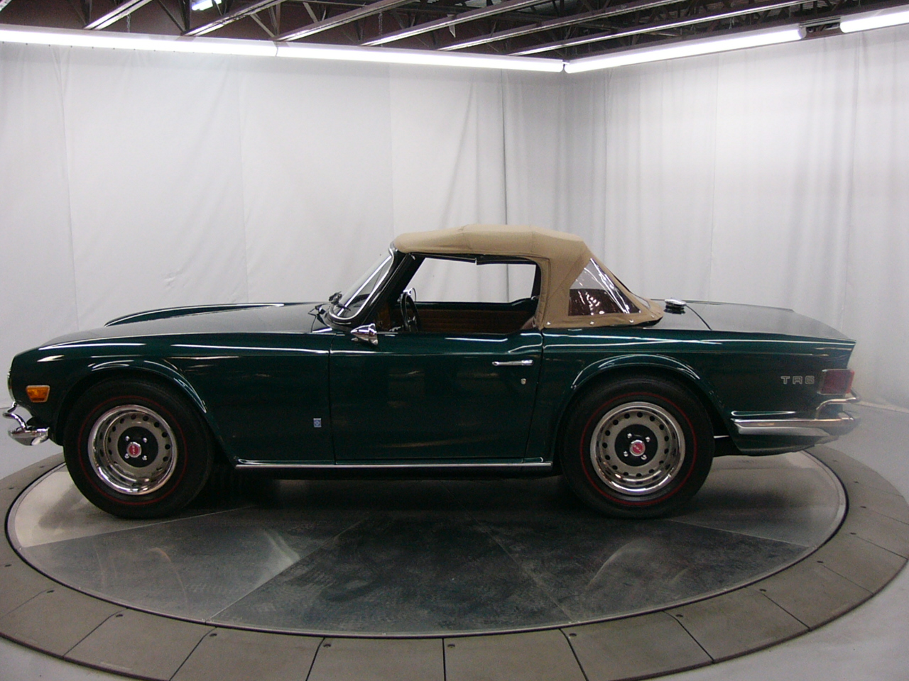 Triumph TR6 