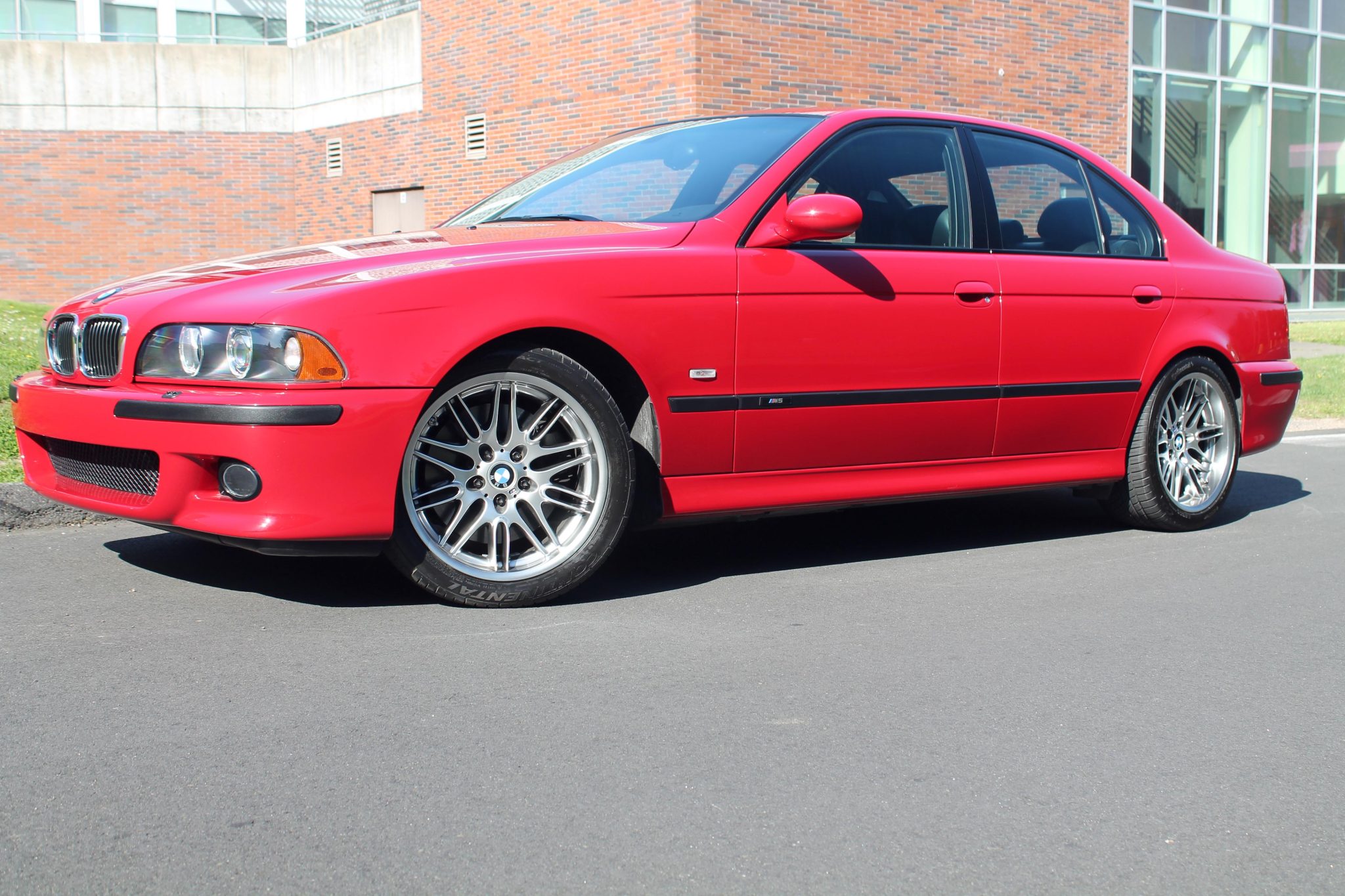 BMW E39 M5 