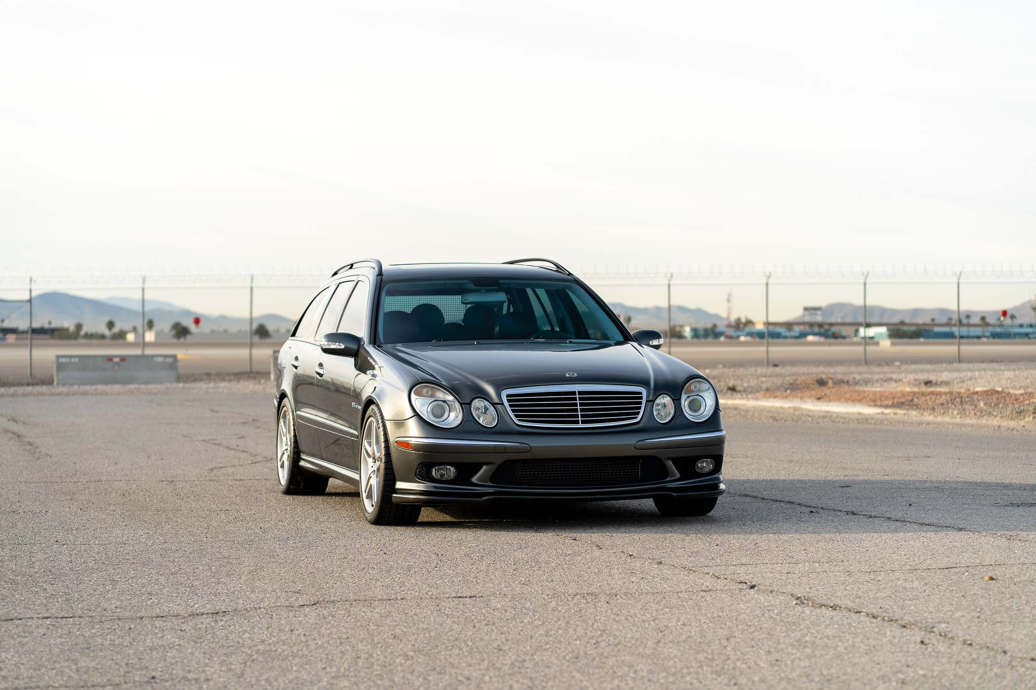 Mercedes-Benz W211 E-Class AMG 