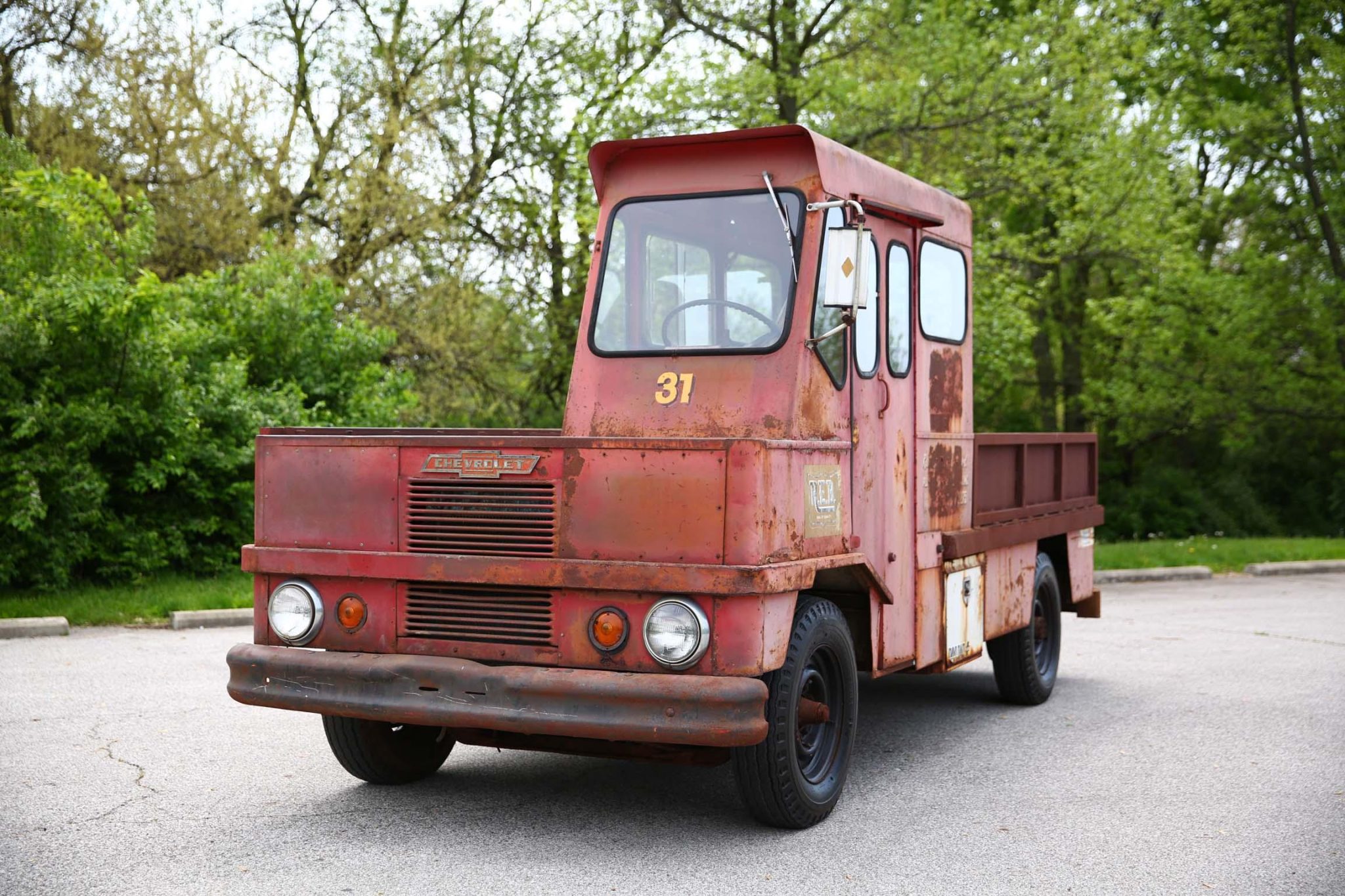 Chevrolet P35 Cab Beside Engine 4-Speed 