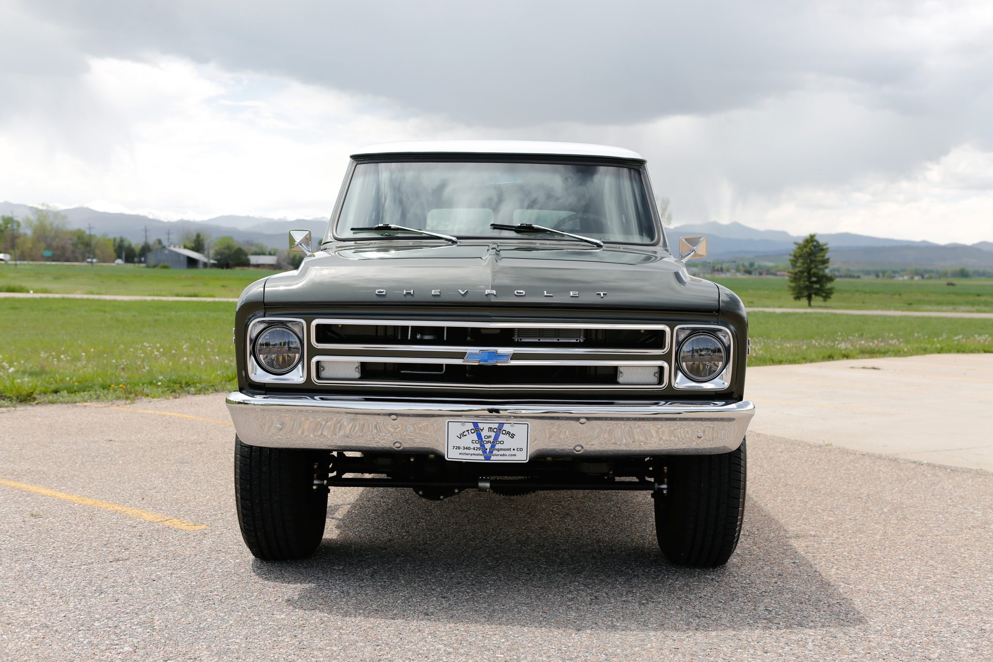Chevrolet Suburban (1967-1972) 