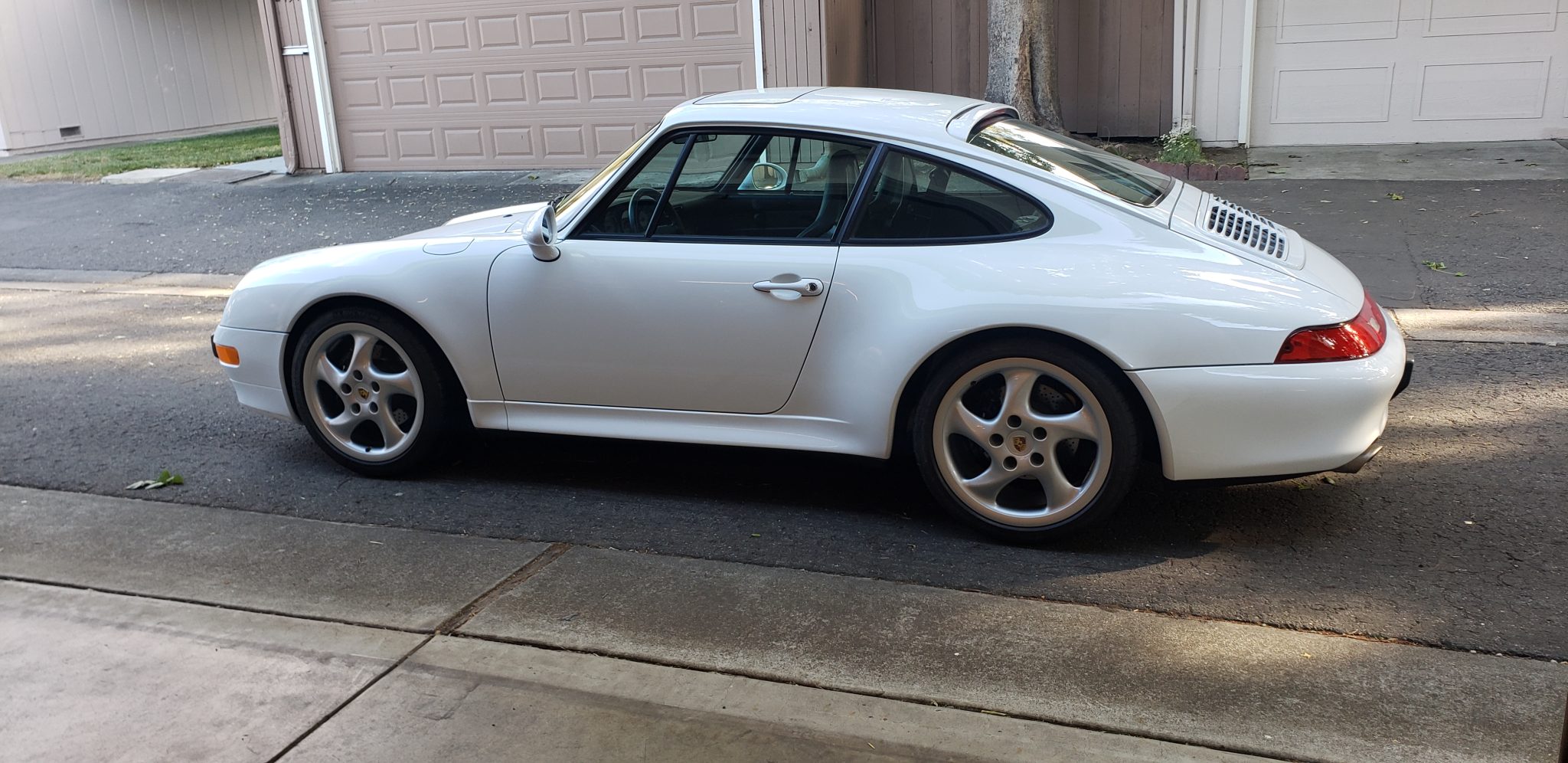 Porsche 993 911 (Non-Turbo/GT2) 