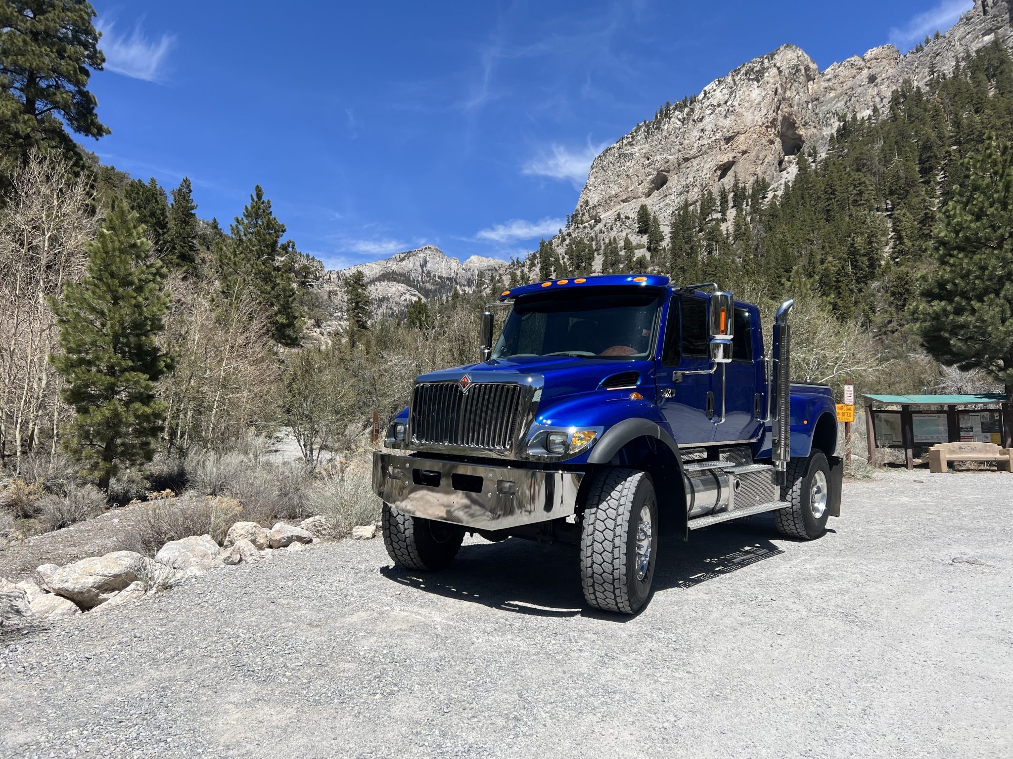 International Harvester XT 