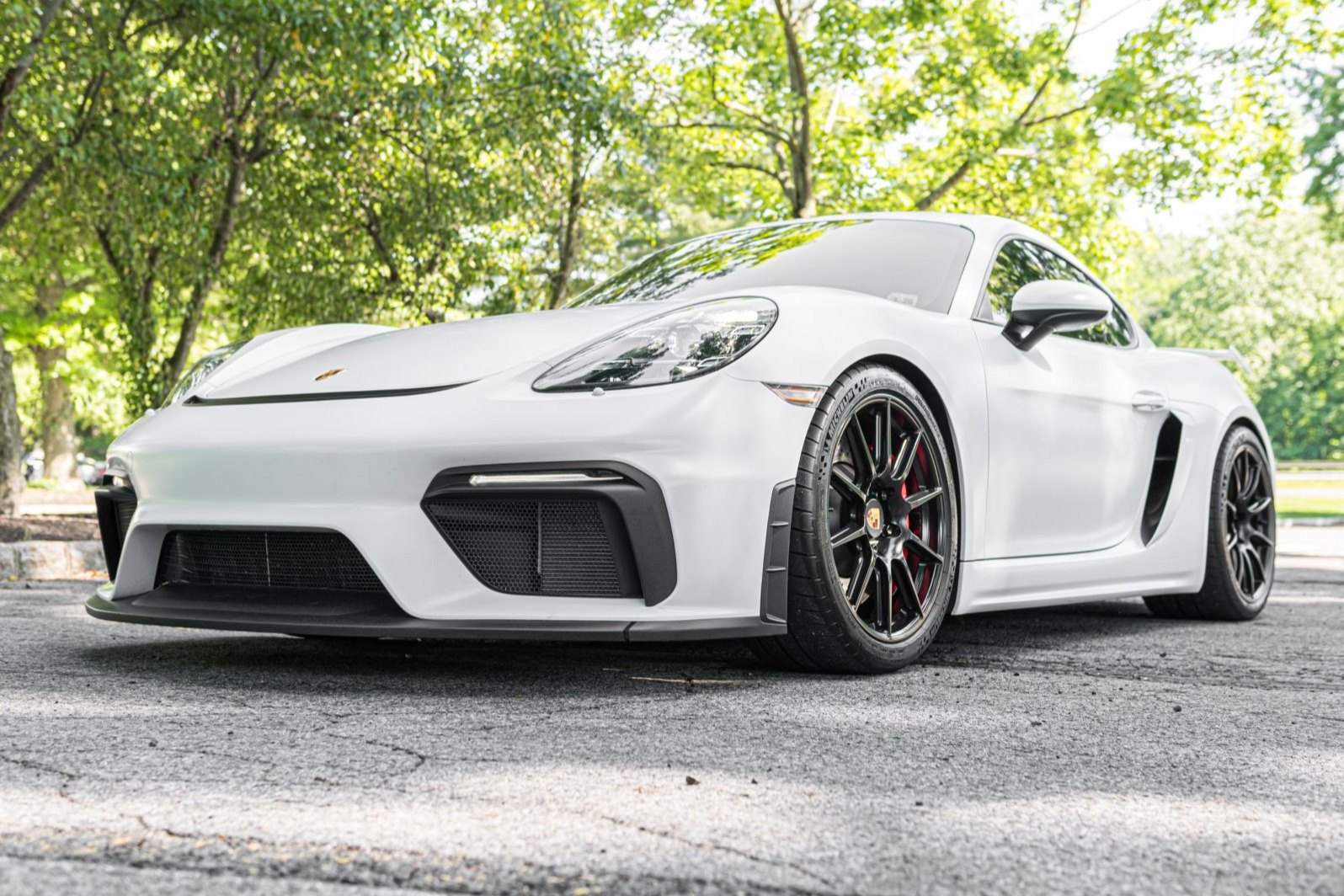 Porsche Cayman GT4 
