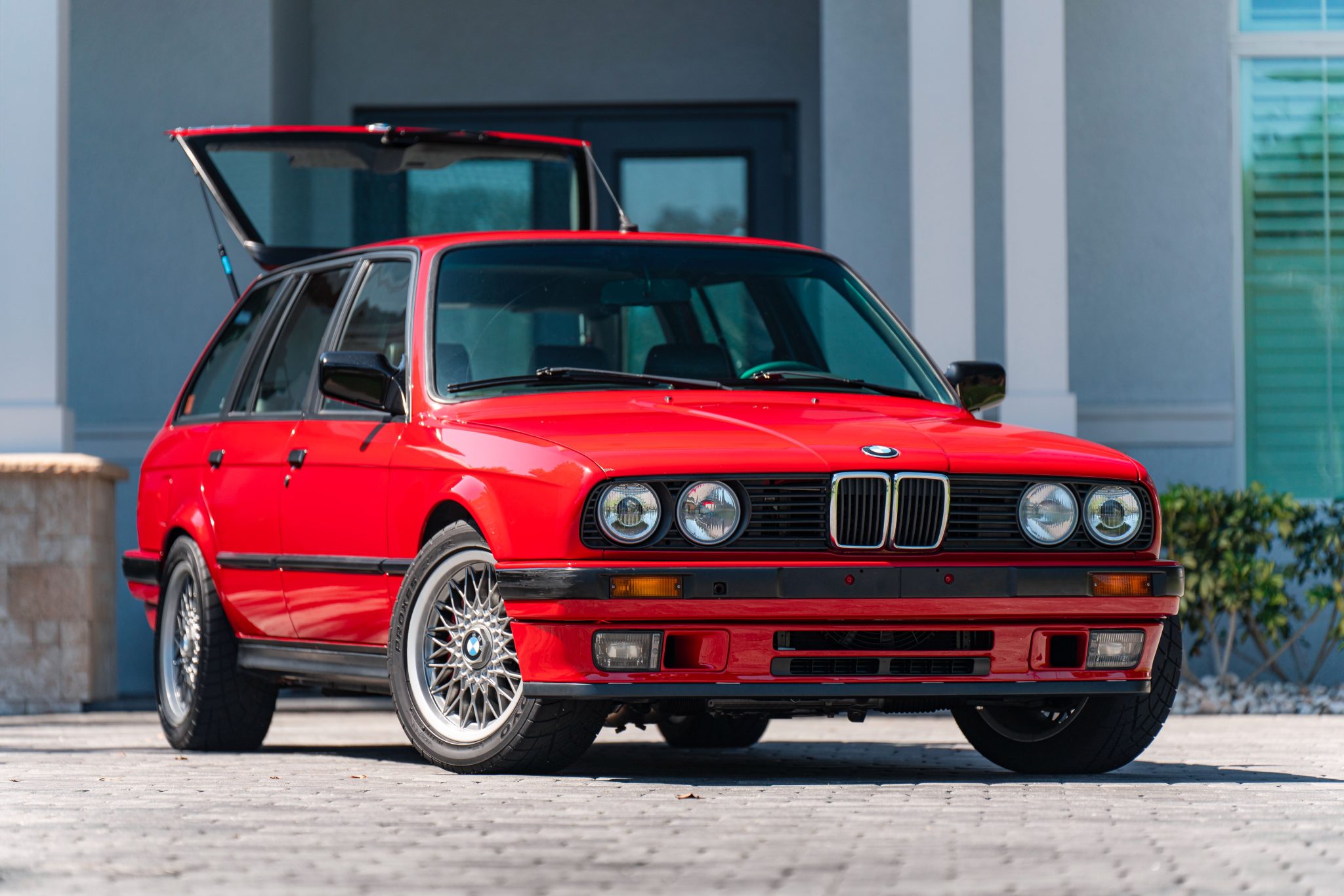 BMW E30 3-Series Touring 