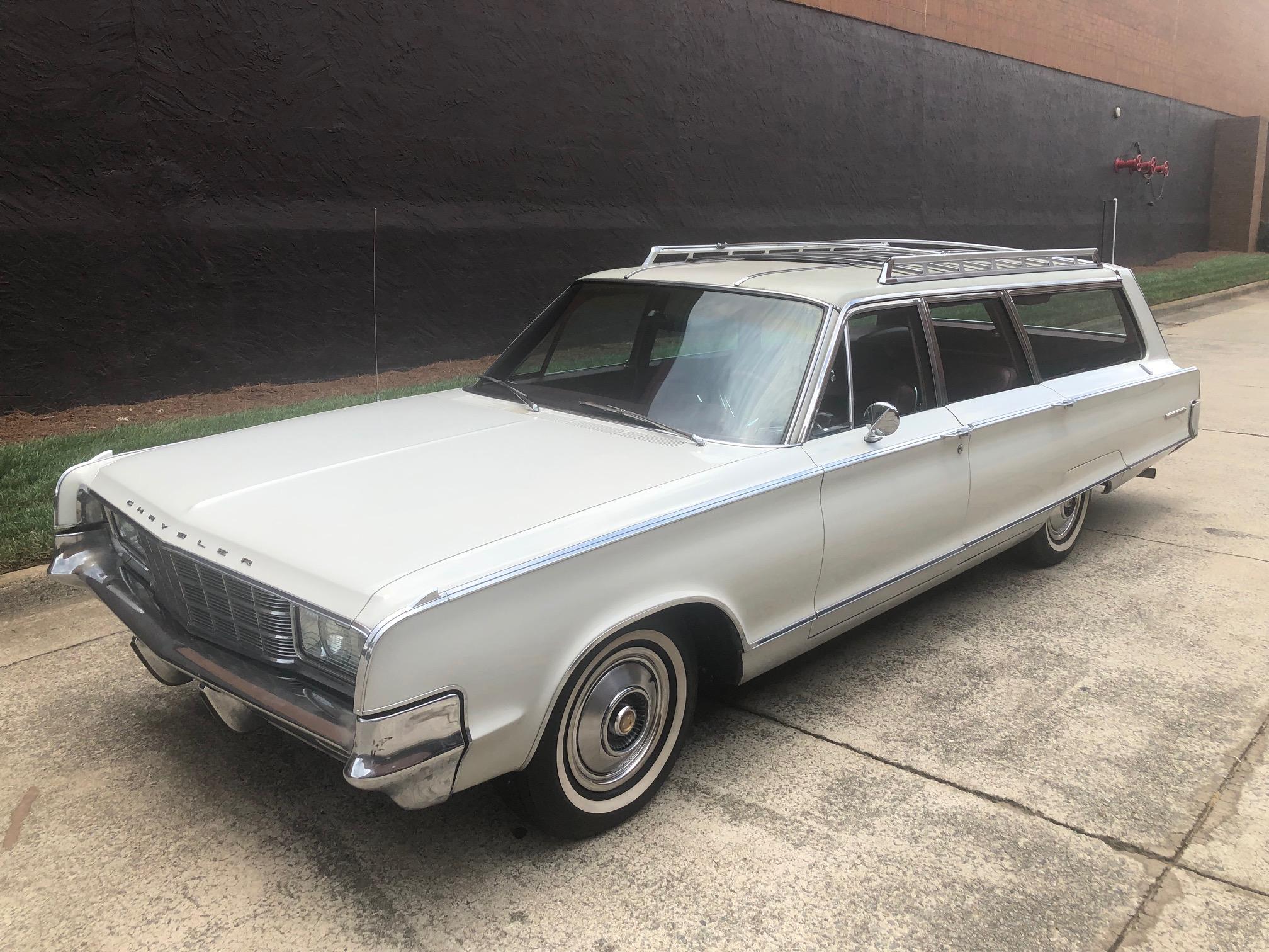 Chrysler Town & Country 