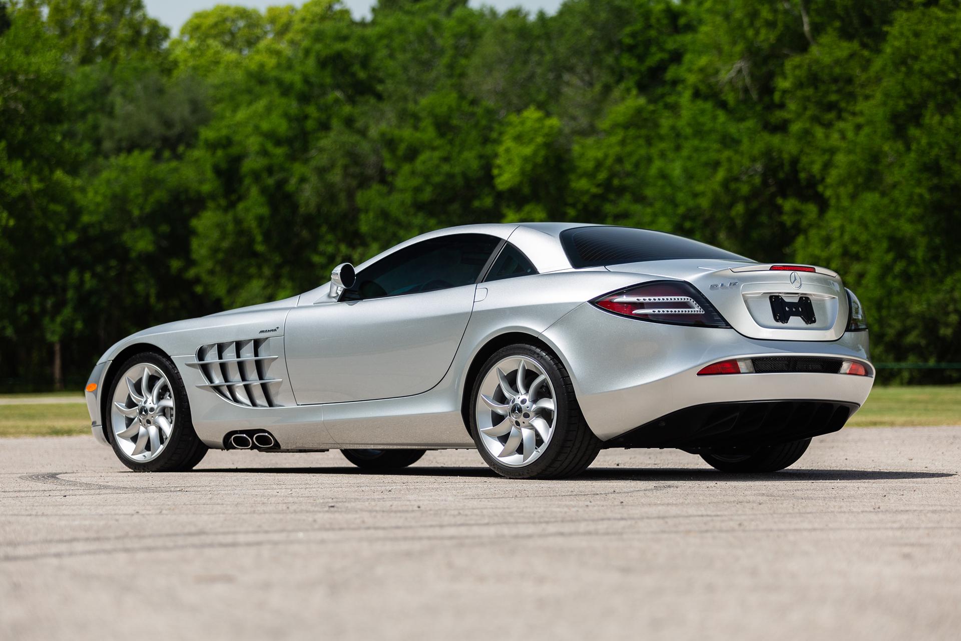 Mercedes-Benz SLR McLaren 