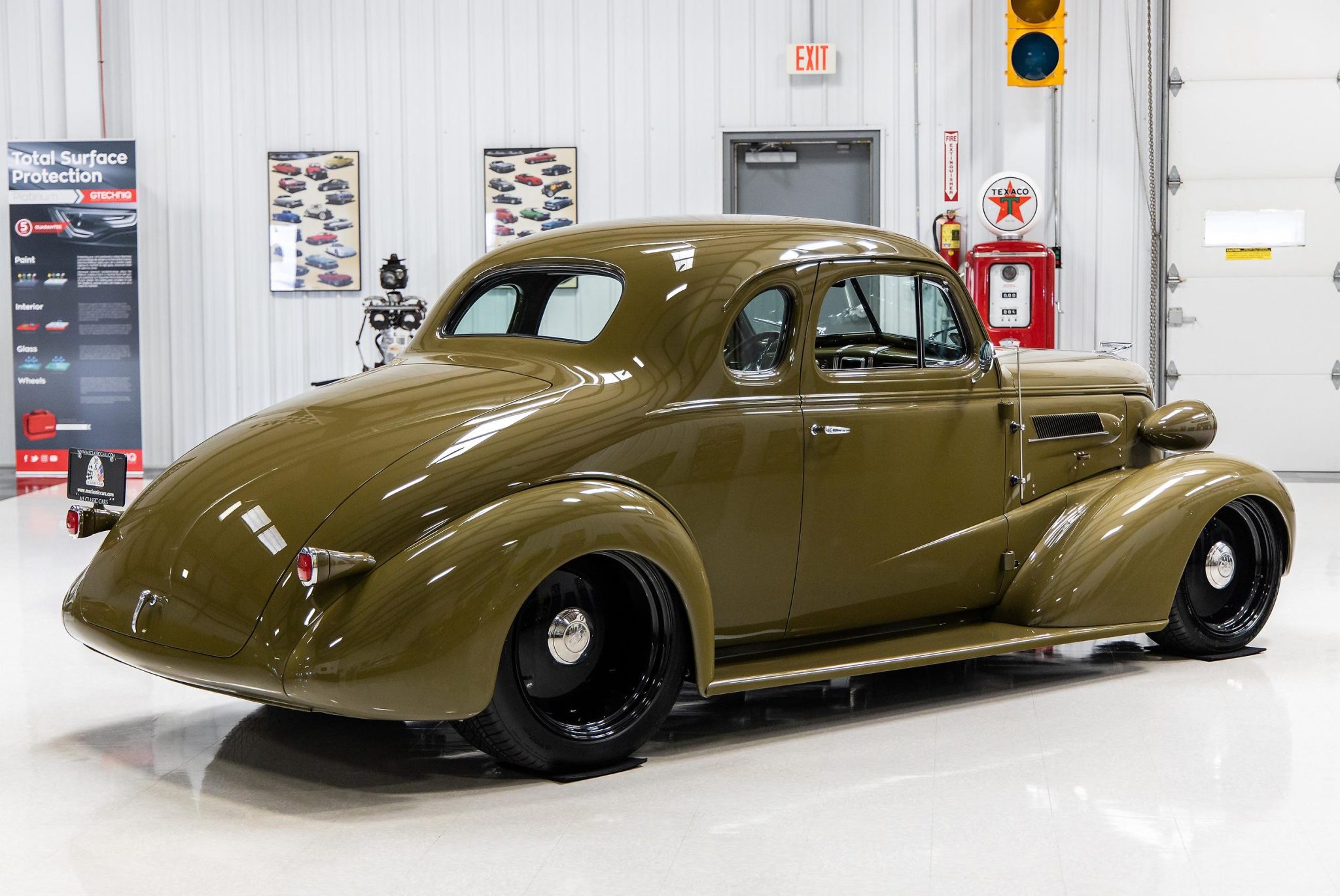 Chevrolet Standard, Master, Master Deluxe, & Special Deluxe (1933-1942) 