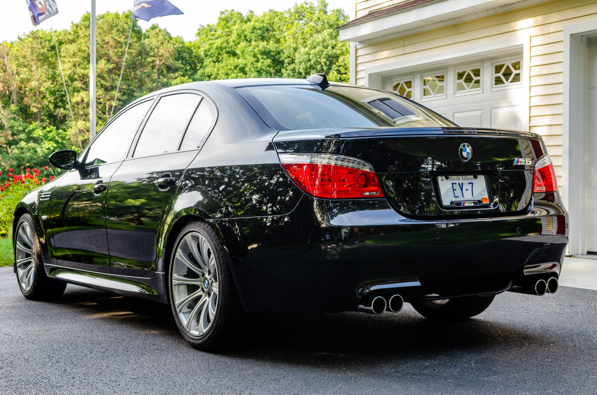 BMW E60 M5 