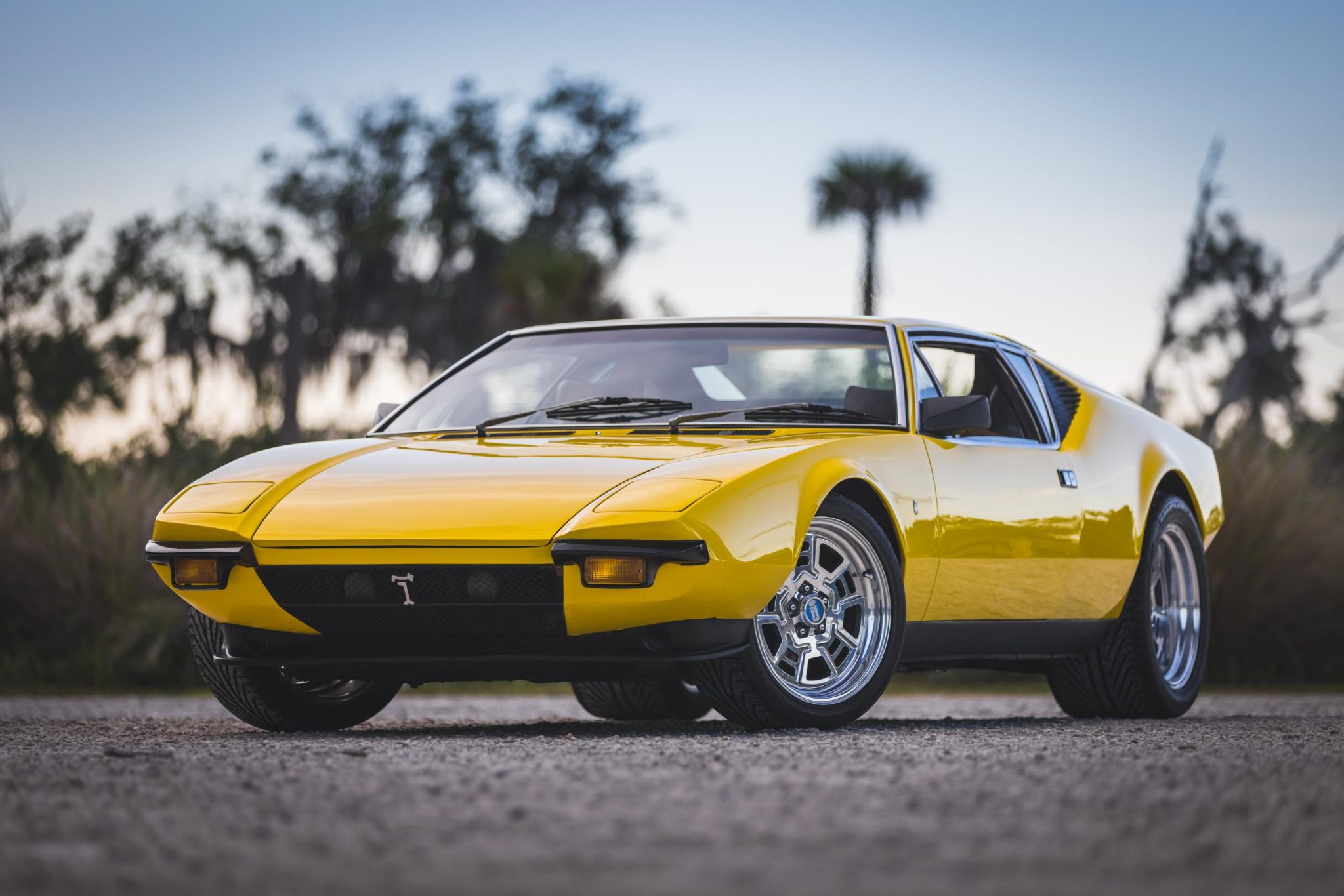 DeTomaso Pantera 