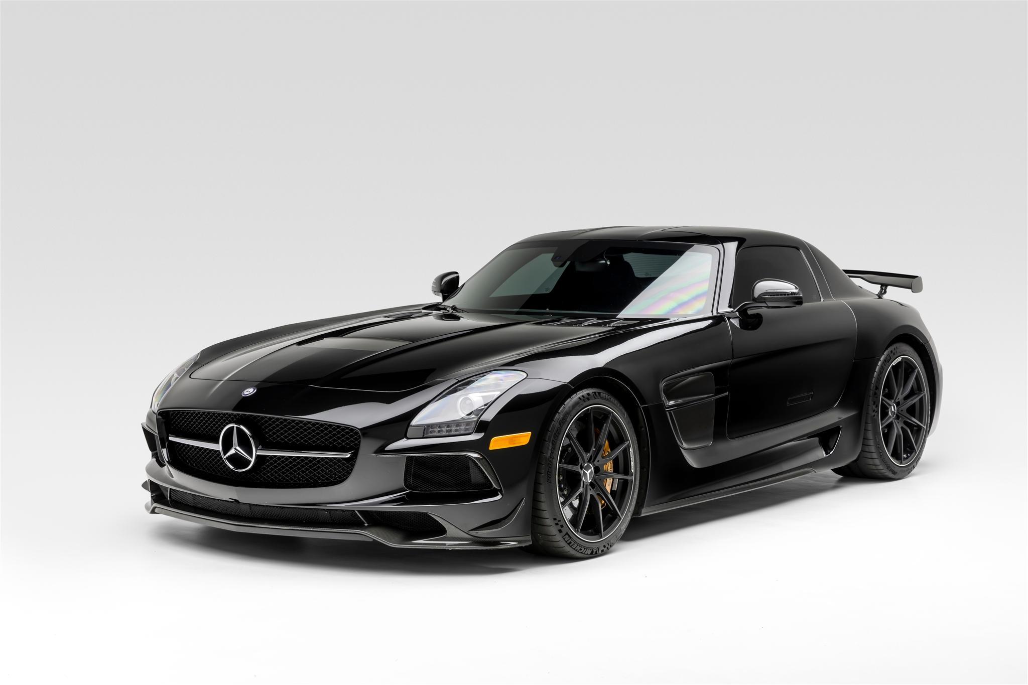 Mercedes-Benz SLS AMG 