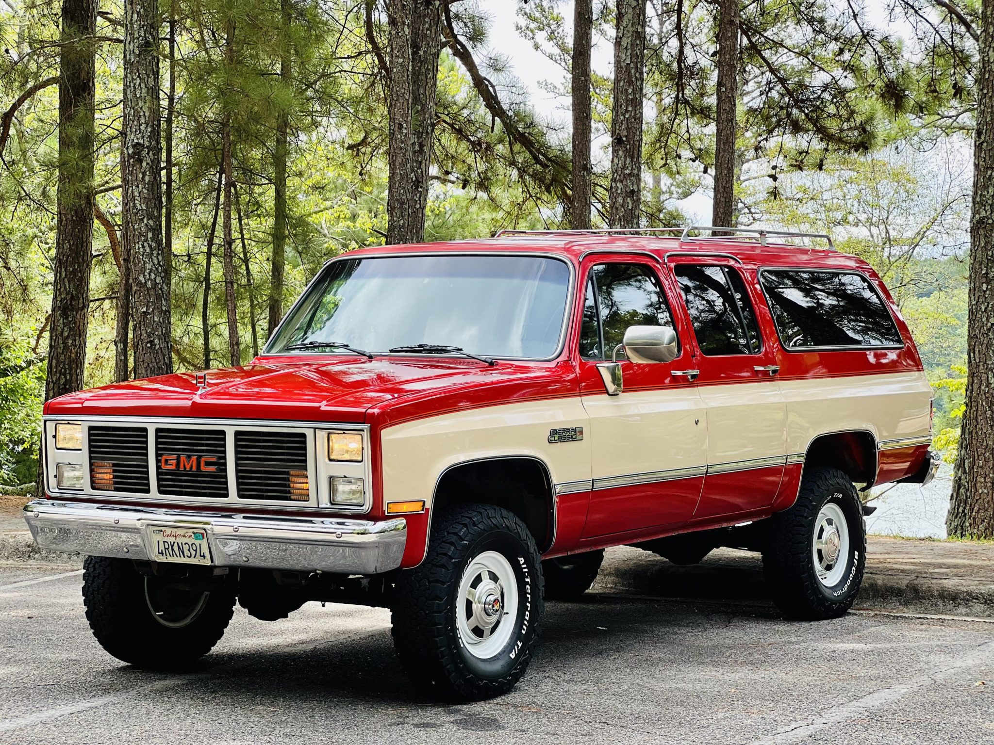 1985 GMC Suburban (1973-1991) 