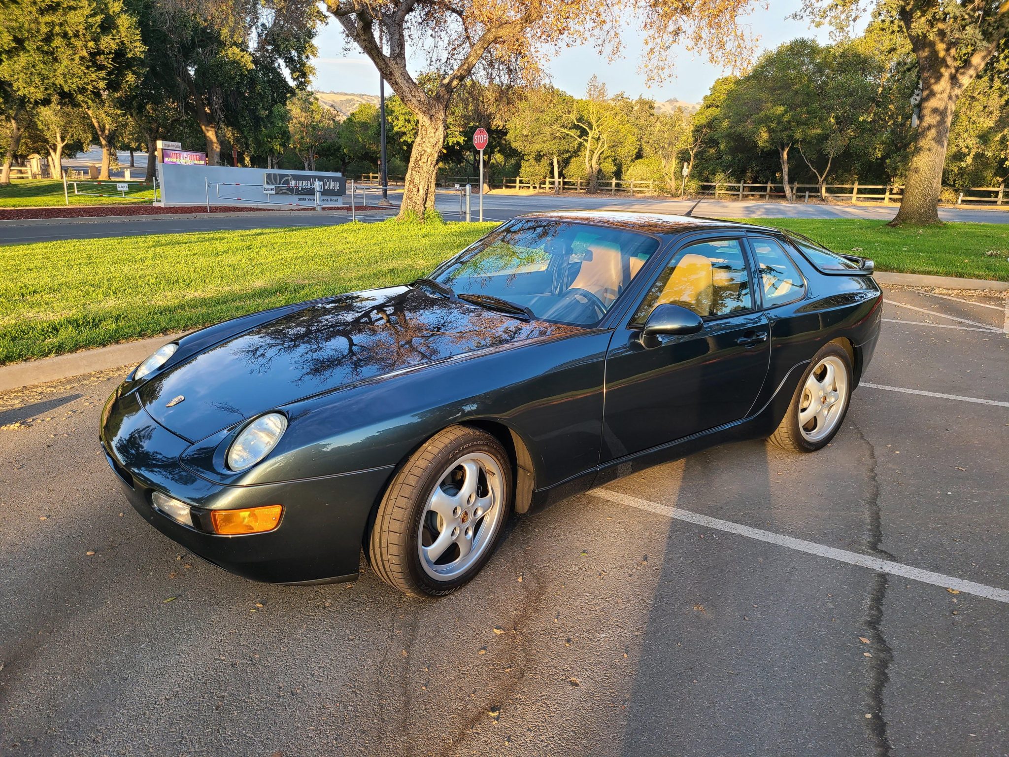 Porsche 968 