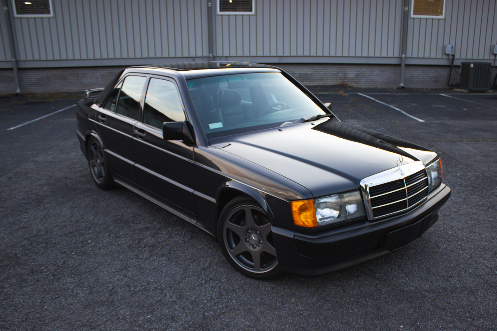 Mercedes-Benz 190E 2.3-16 & 2.5-16 