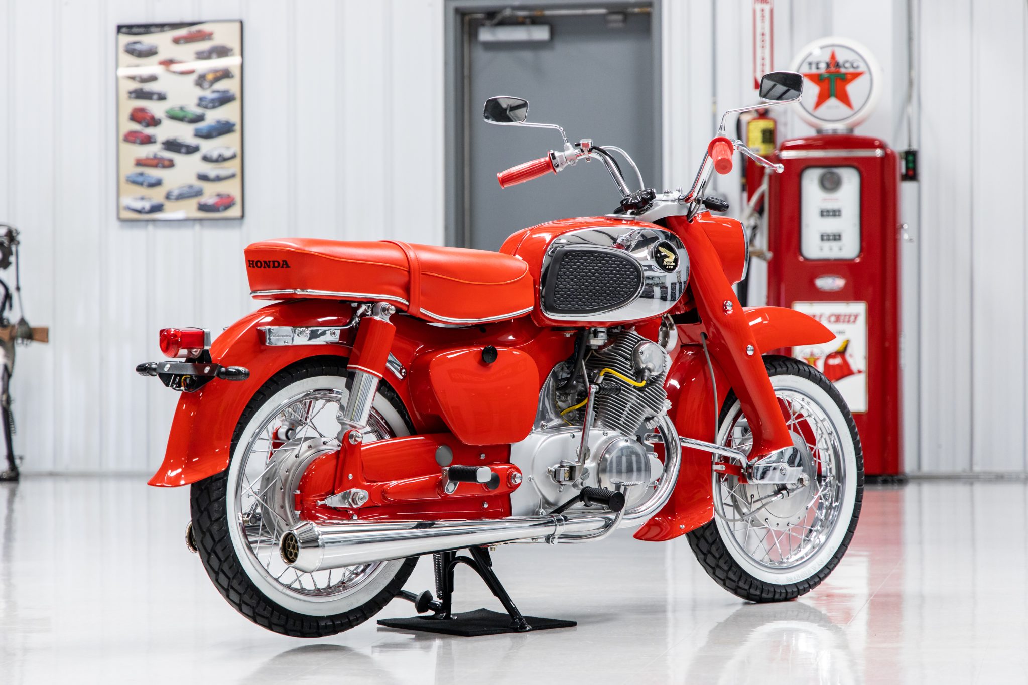 Honda Dream, CB77 Super Hawk, & CL77 Scrambler 