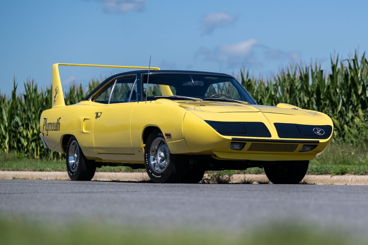 Plymouth Superbird & Dodge Charger Daytona 