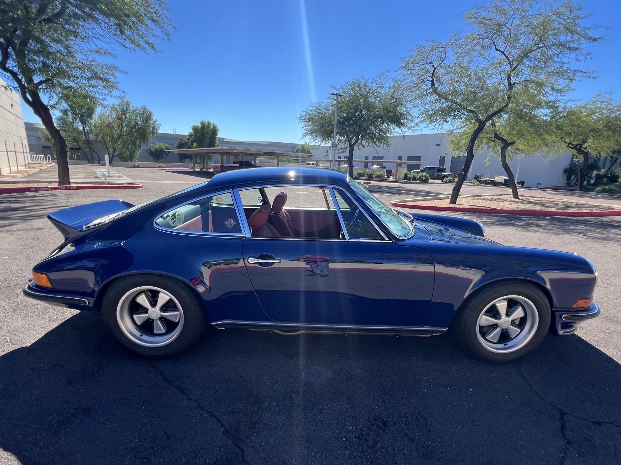 Porsche LWB 911T (1969-1973) 