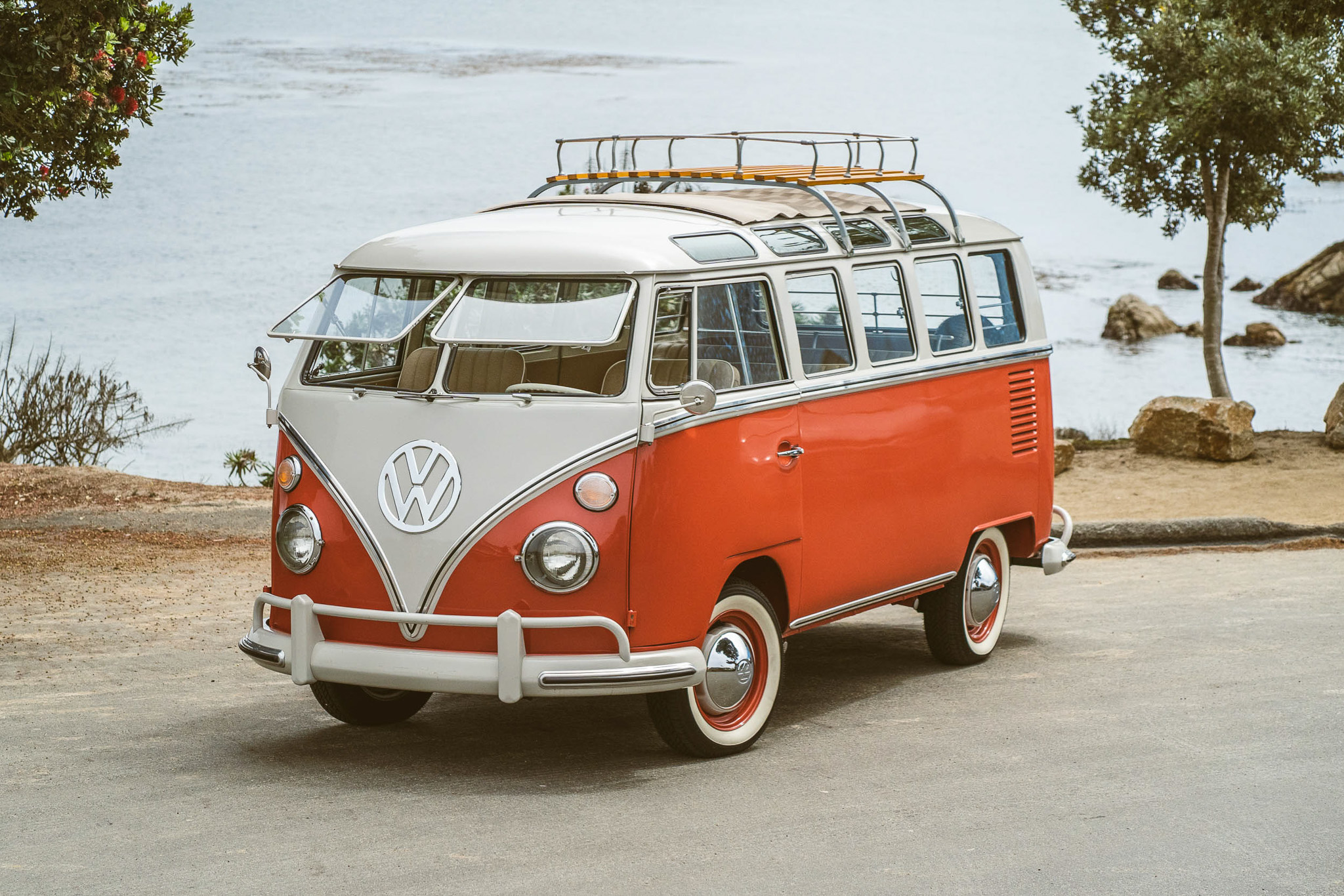 Volkswagen Split-Window Bus 